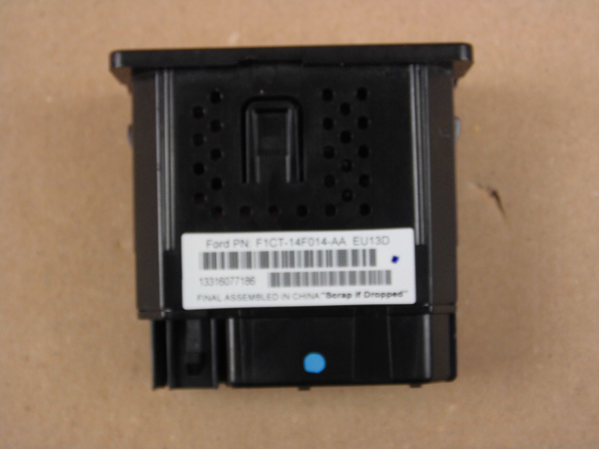 Ford Kuga II MK2 2015 2016 adapter USB port card reader SD F1CT-14F014-AA