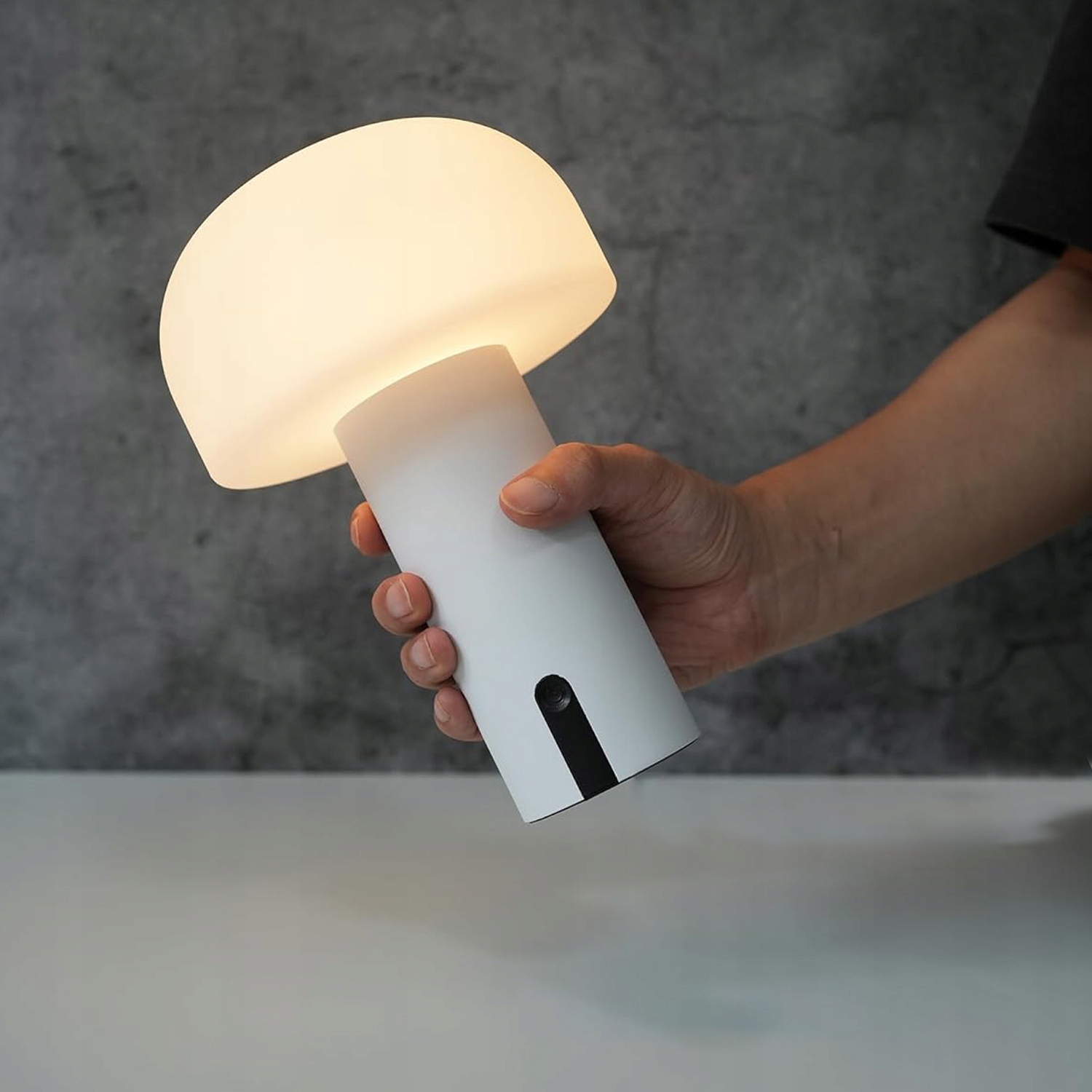 LAMPA STOŁOWA LED DOTYKOWA GRZYBEK BEZPRZEWODOWA WODOODPORNA Rodzaj gwintu zintegrowane źródło LED