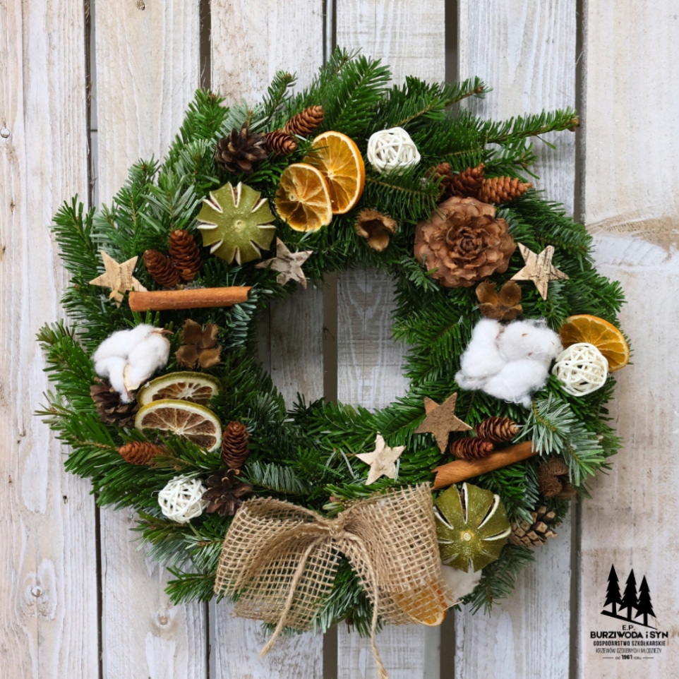 Vánoční věnec Eko z jedle kavkazské s bavlnou, pomerančem a skořicí
