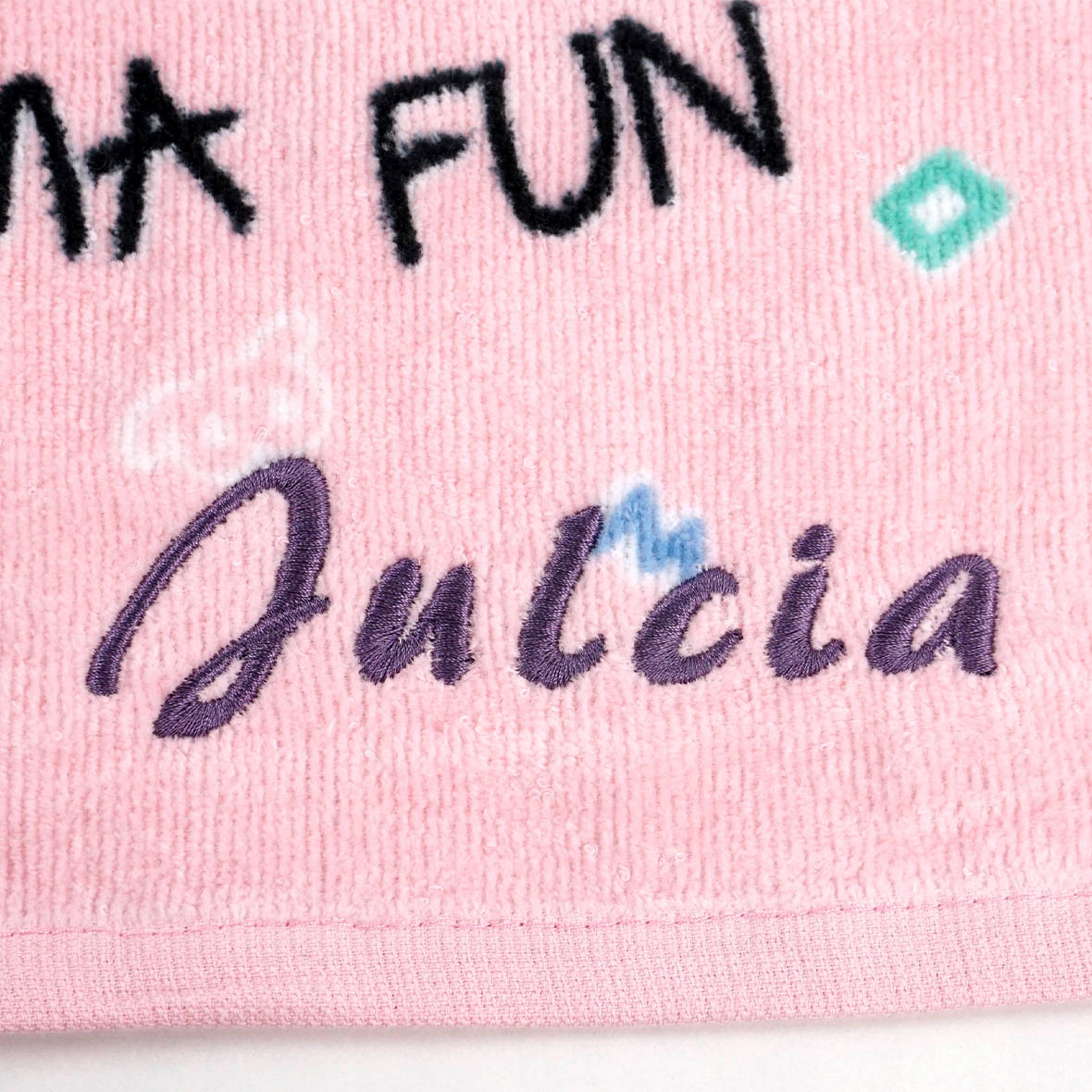 Ręcznik z haftem imię do przedszkola 30x50 Kotek Długość 50 cm