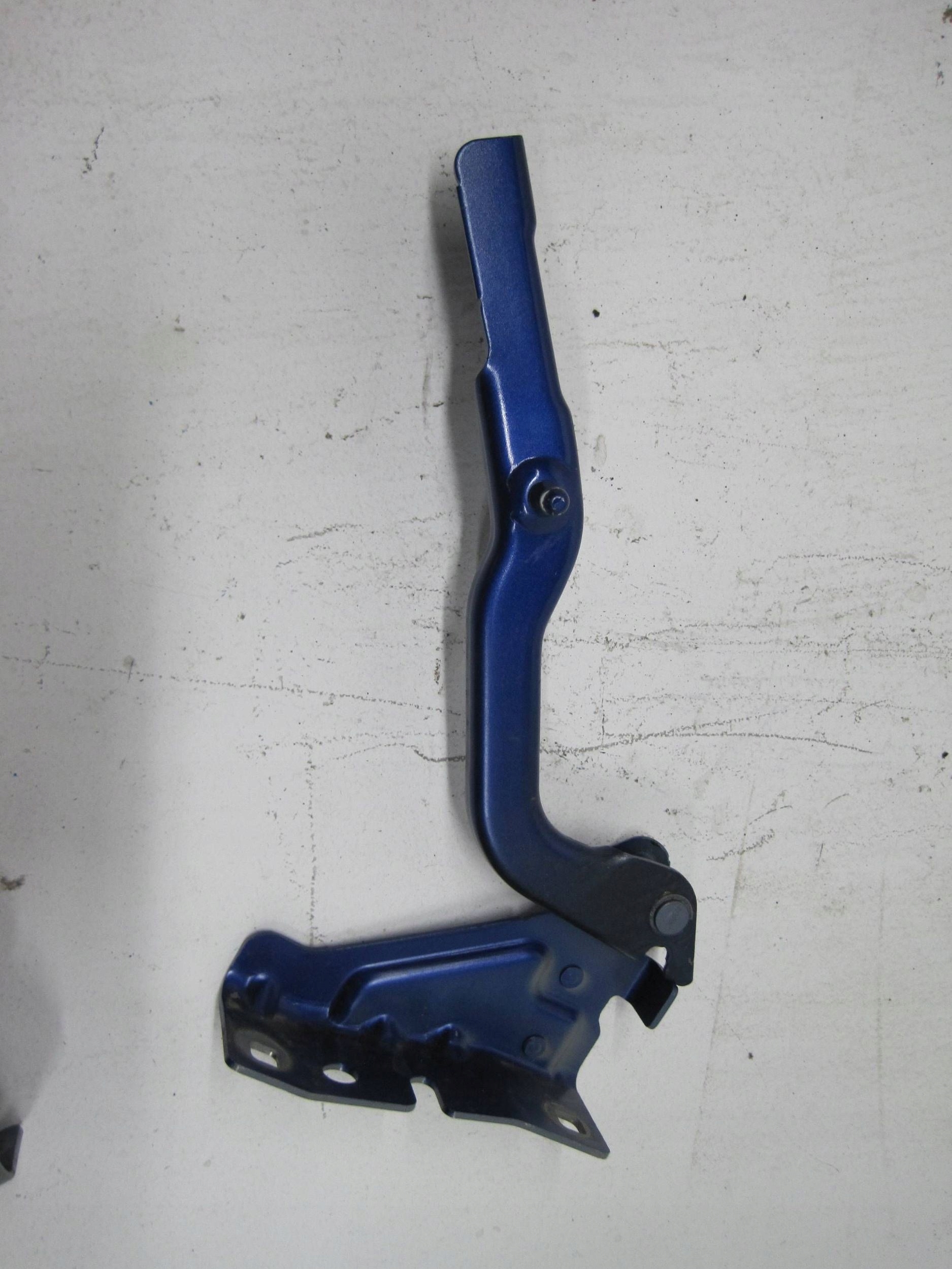 bonnet hinges left RENAULT AUSTRAL 654012611R