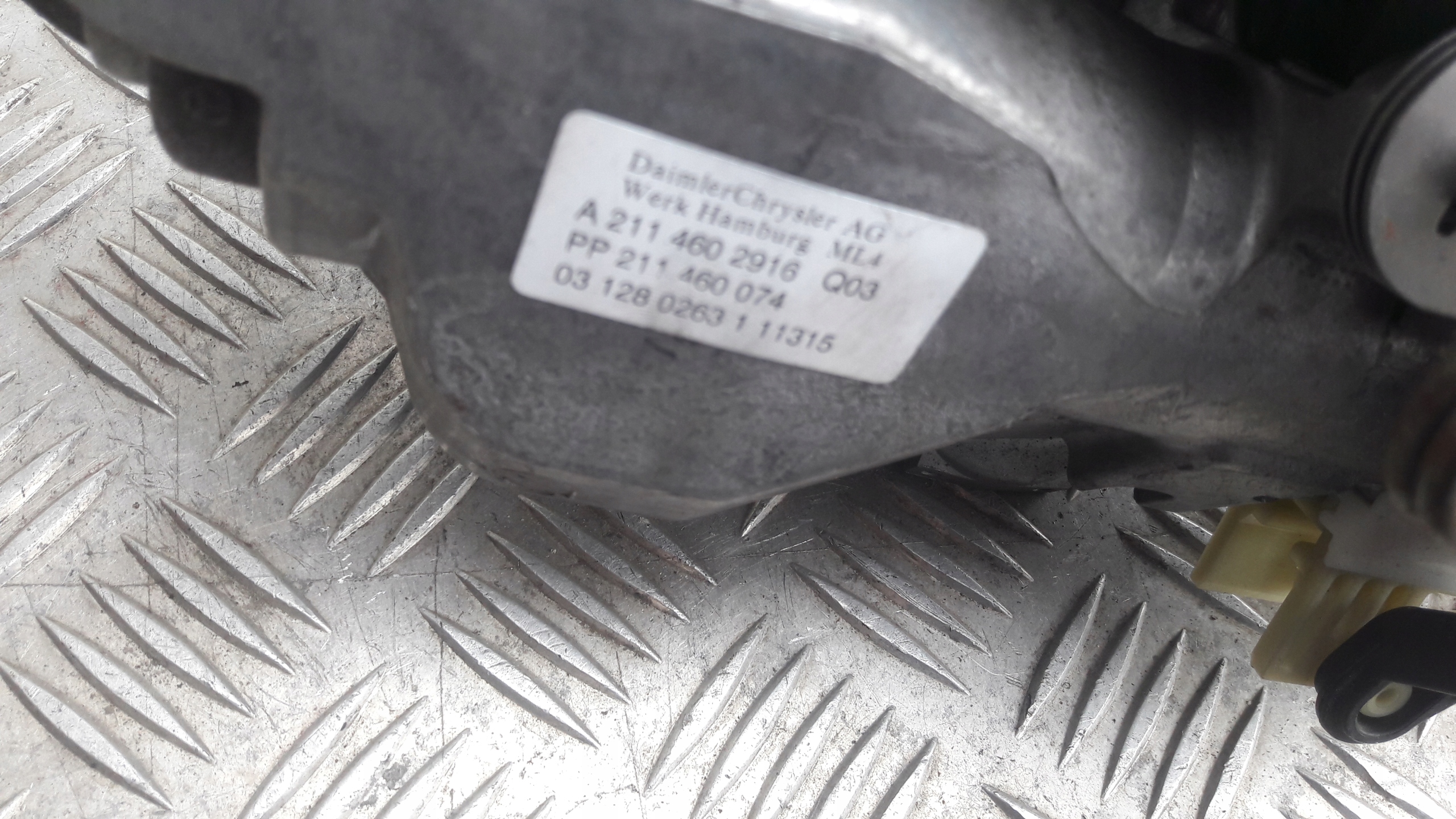 MERCEDES W211 steering wheel rod A2114602916