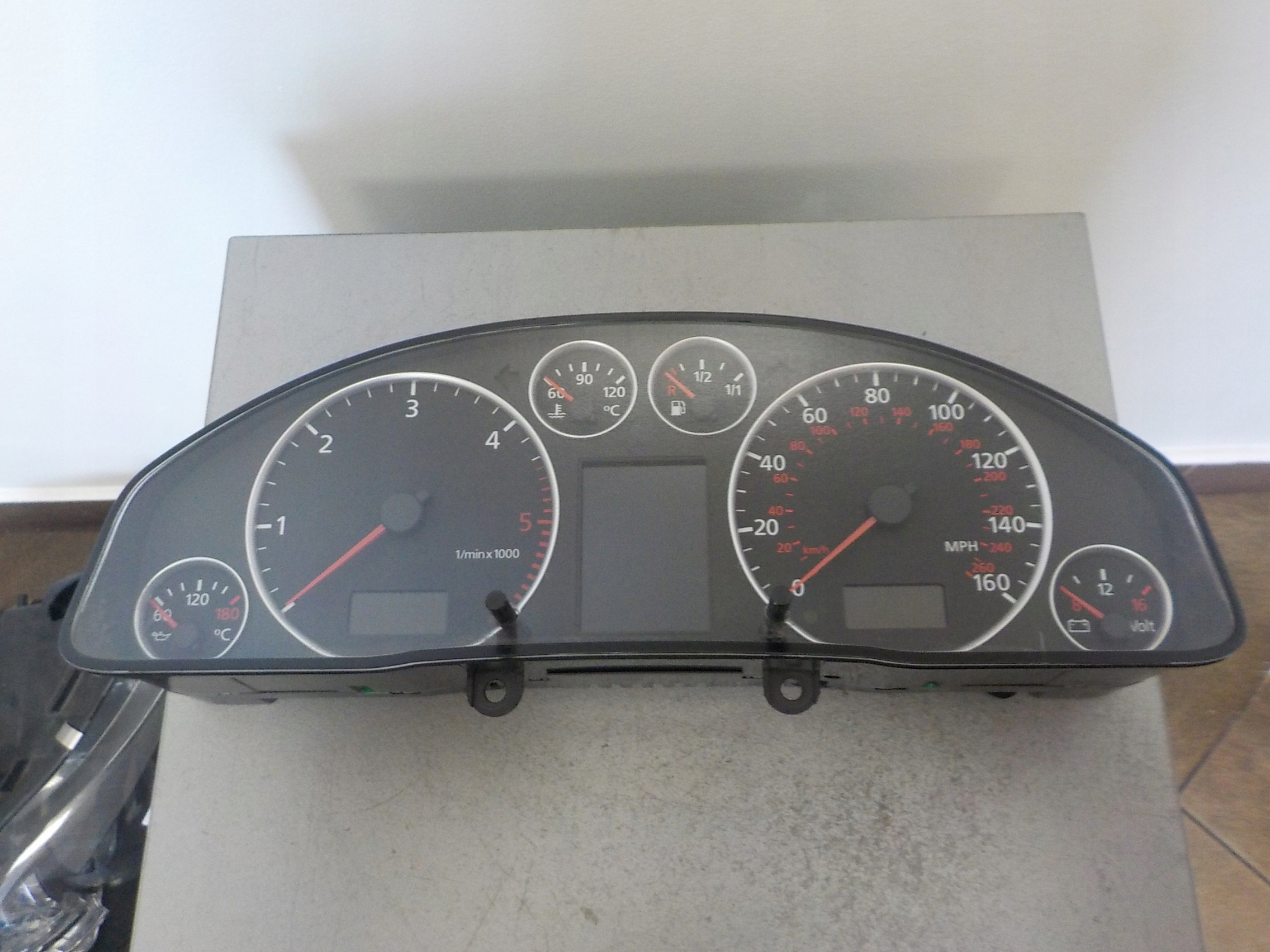 AUDI A6 C5 dials dials FIS 4B0920981JX