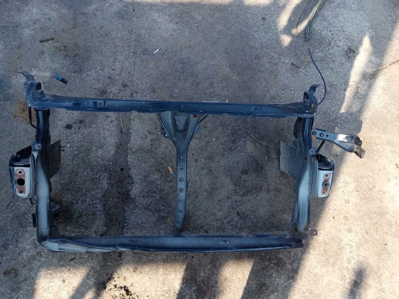 Передня панель Передній Honda Jazz 2 1.4 B