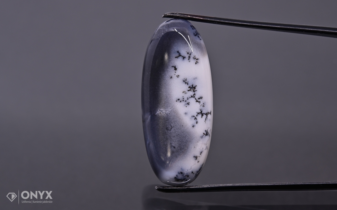 Dendritový achát z Turecka kabošon ovál 35x15 mm