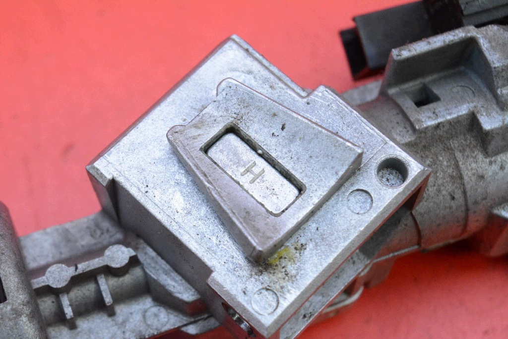 ignition key 3M51-3F880-AE FORD FOCUS MK3 1.6 TDCI 115 KM 11-15
