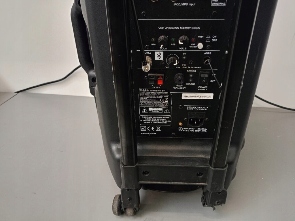 Głośnik Ibiza PORT15VHF-BT SAM GŁOSNIK Cechy dodatkowe Bluetooth