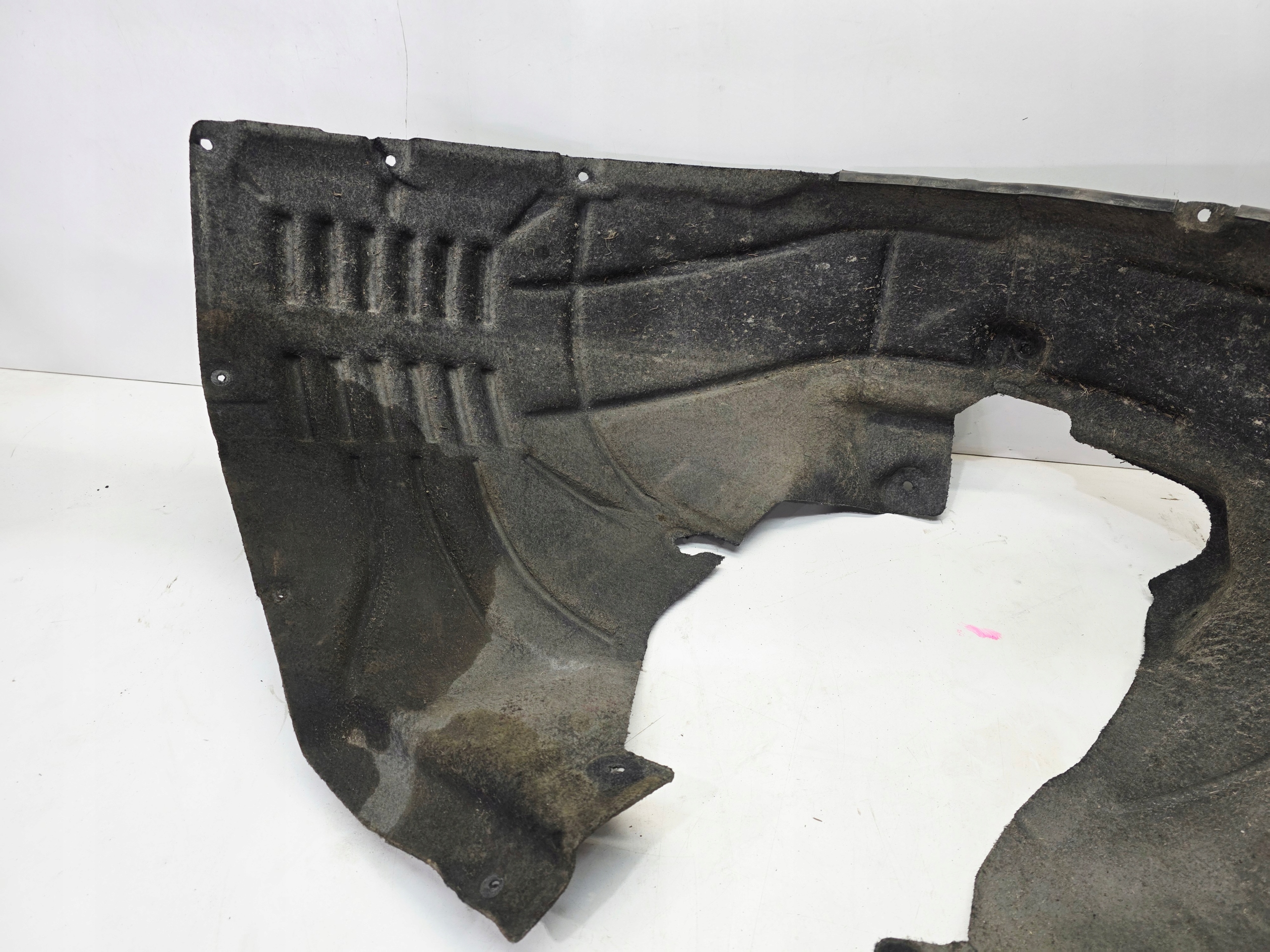 mudguard MATERIALOWE left front AUDI Q5 FY 80A821171E