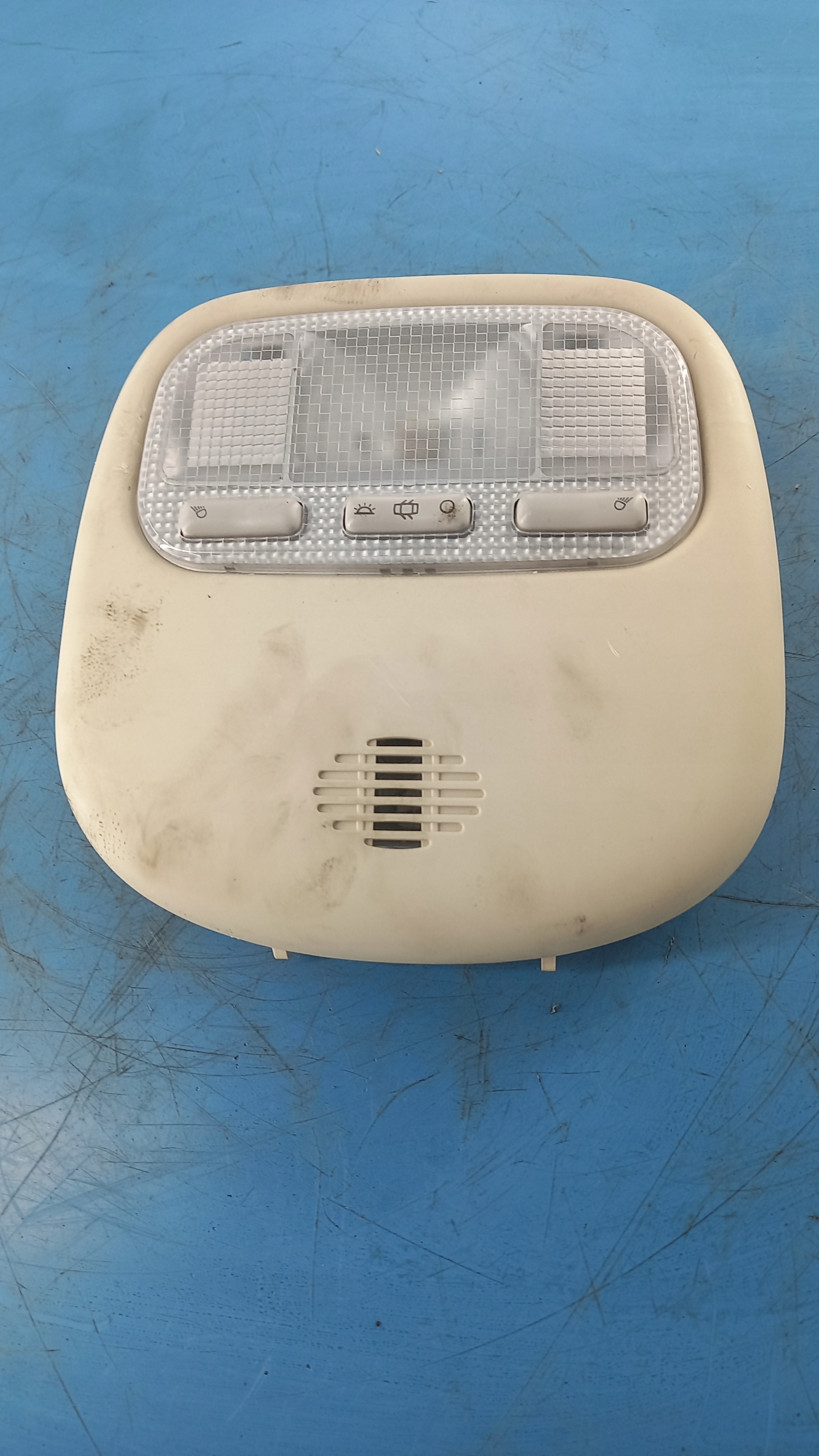 OŚWIETLENIE KABINY CITROEN C4 07R HB 1.6HDI