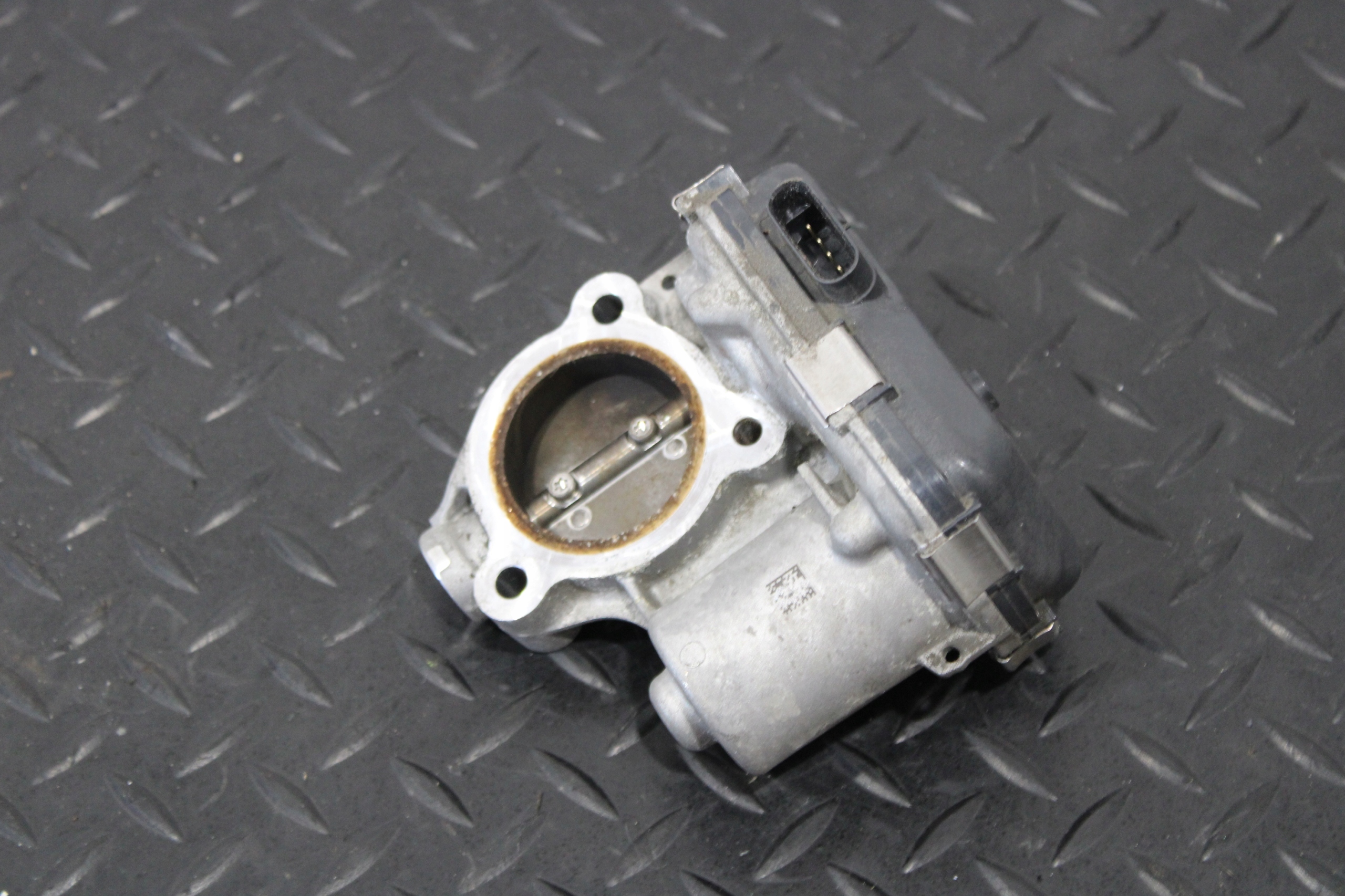 throttle flap air VW TOUAREG III 3 760 059131477M