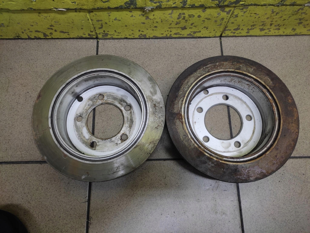 MITSUBISHI LANCER VIII Berline Disque Frein Arrière