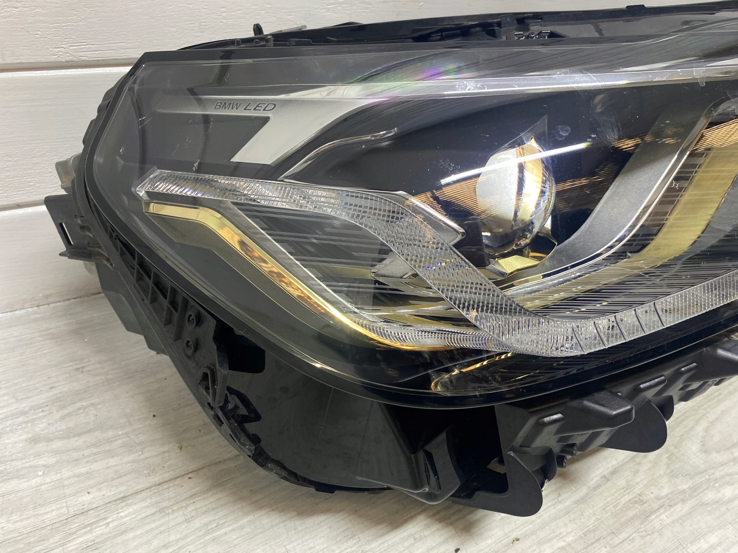BMW 2 G42 light FULL LED ADAPTIVE left + right ZLOTA GOLD 5A03E38
