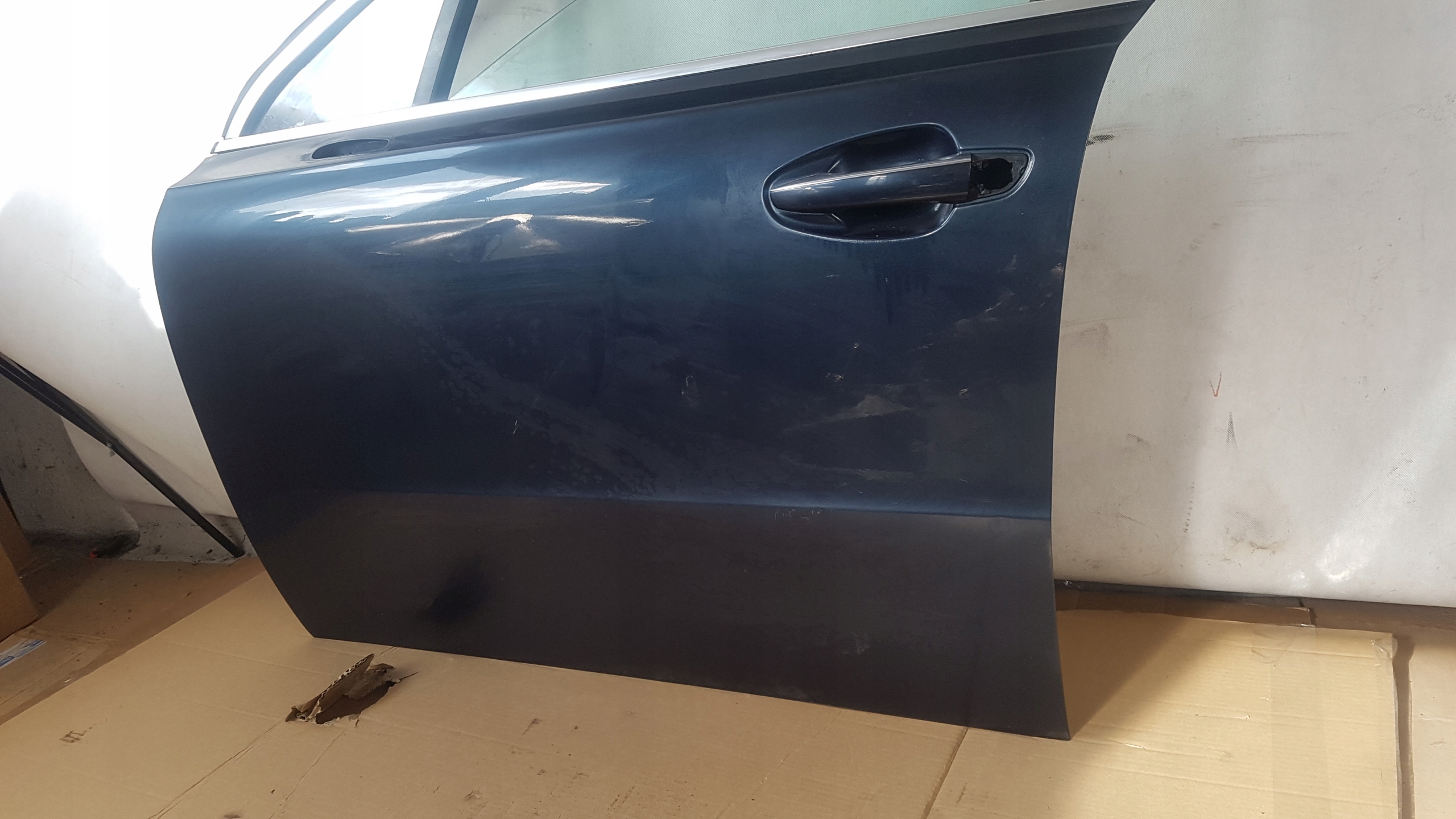 DRZWI LEWE PRZÓD KGNC PEUGEOT 508 Strona zabudowy przód - lewa