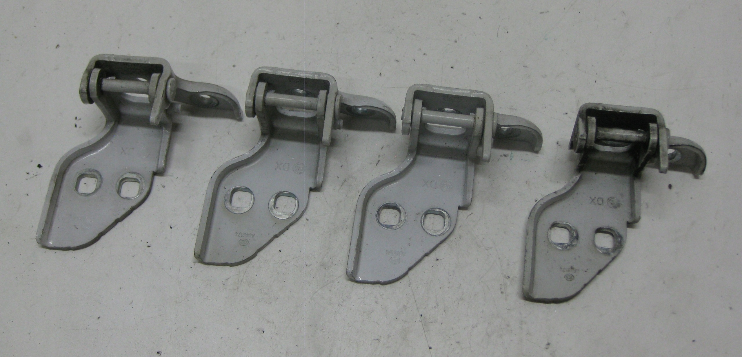 BOXER JUMPER DUCATO III LIFT hinge door left front GORA and DOL A046574