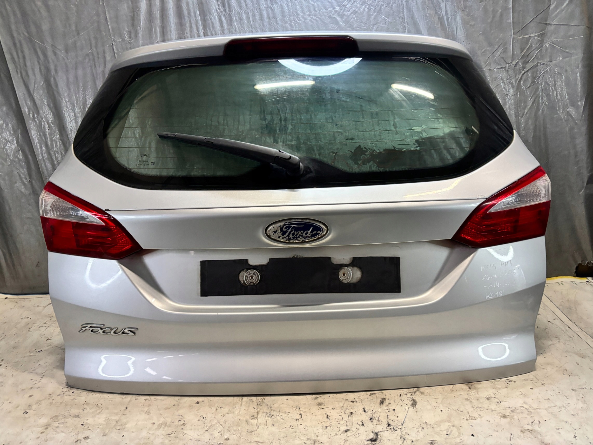 trunk door boot Ford Focus MK3 III 3 kombi k: OB
