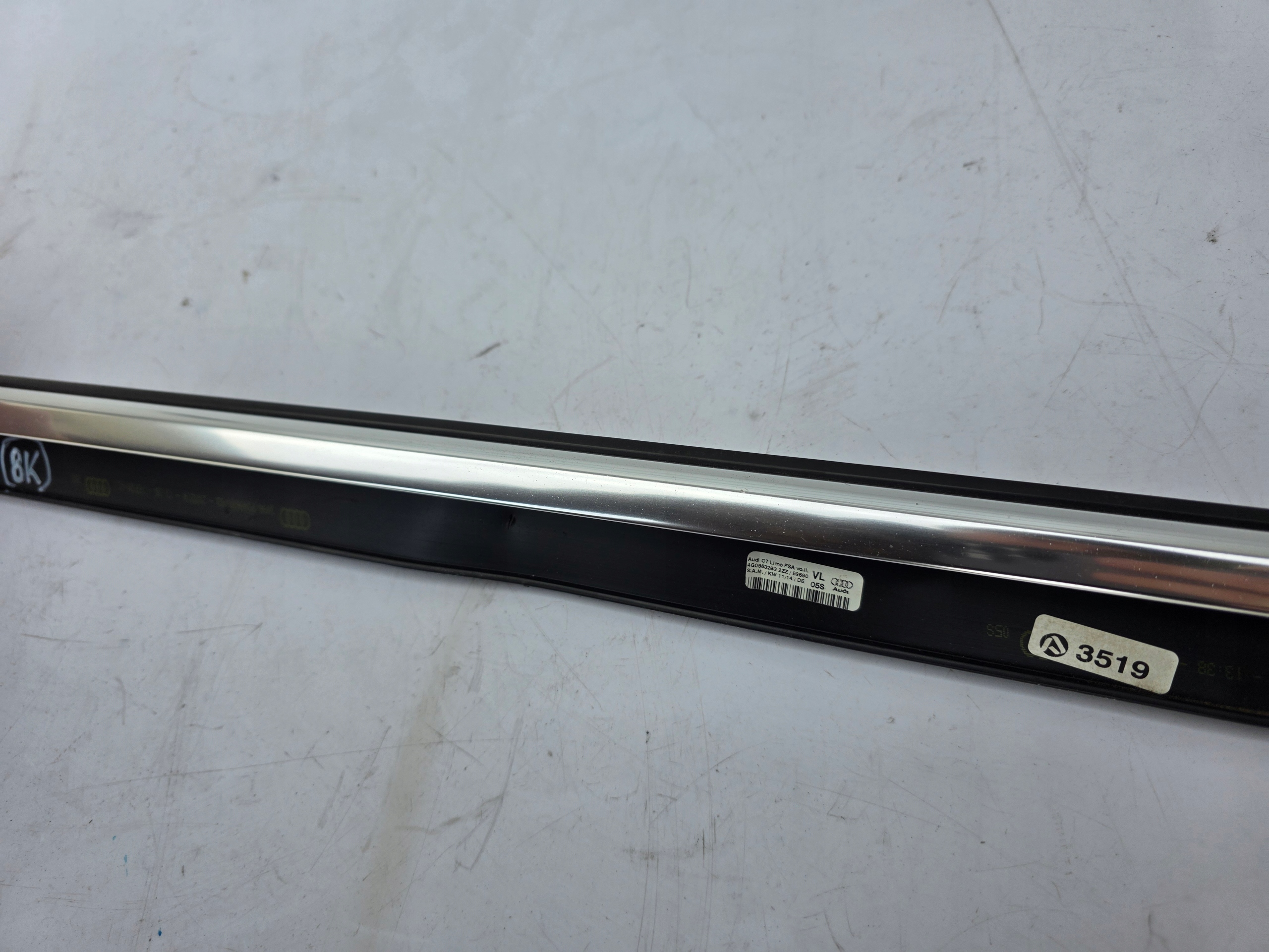 moulding dust door CHROM left front left front AUDI A6 C7 4G