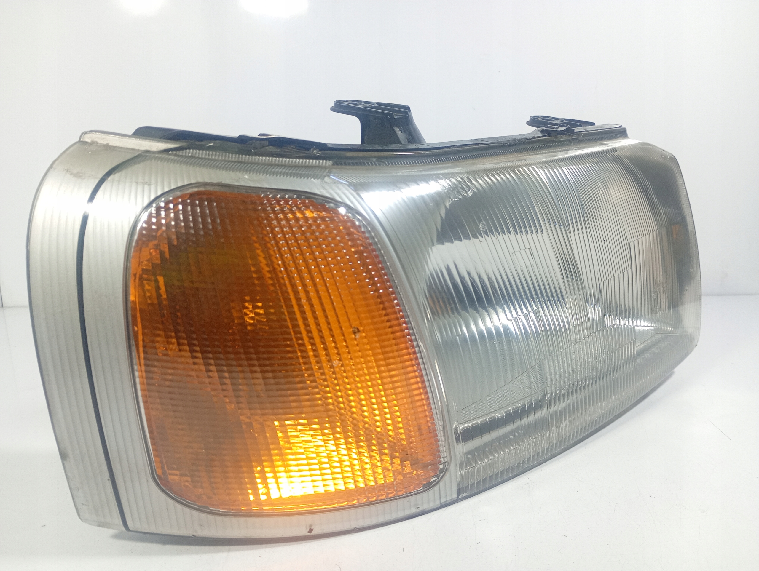 Land Rover Freelander 1 and 97-06 REFLEKTOR right front front