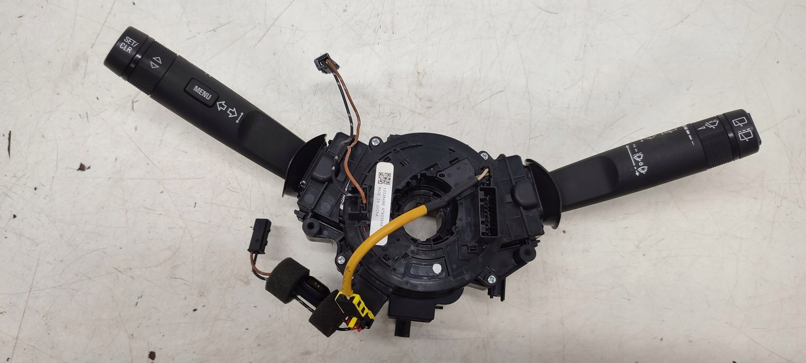 steering wheel levers and controls ring zwijak Opel Meriva B