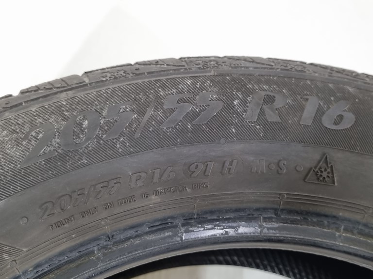 Opony K8222 Matador 205/55R16 zimowe komplet Opór toczenia E