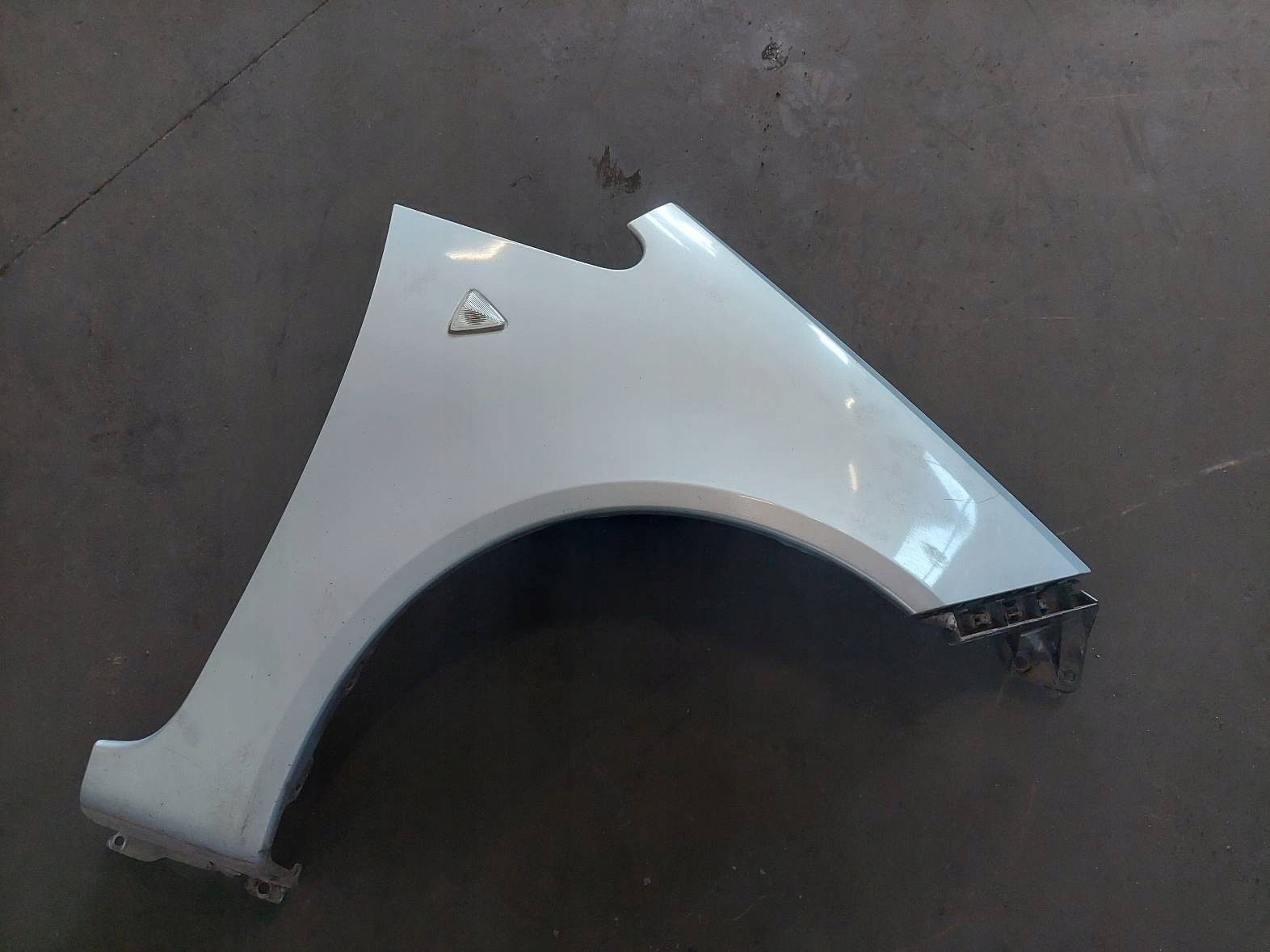 bonnet + fender right front + light right front MITSUBISHI COLT VI 21H