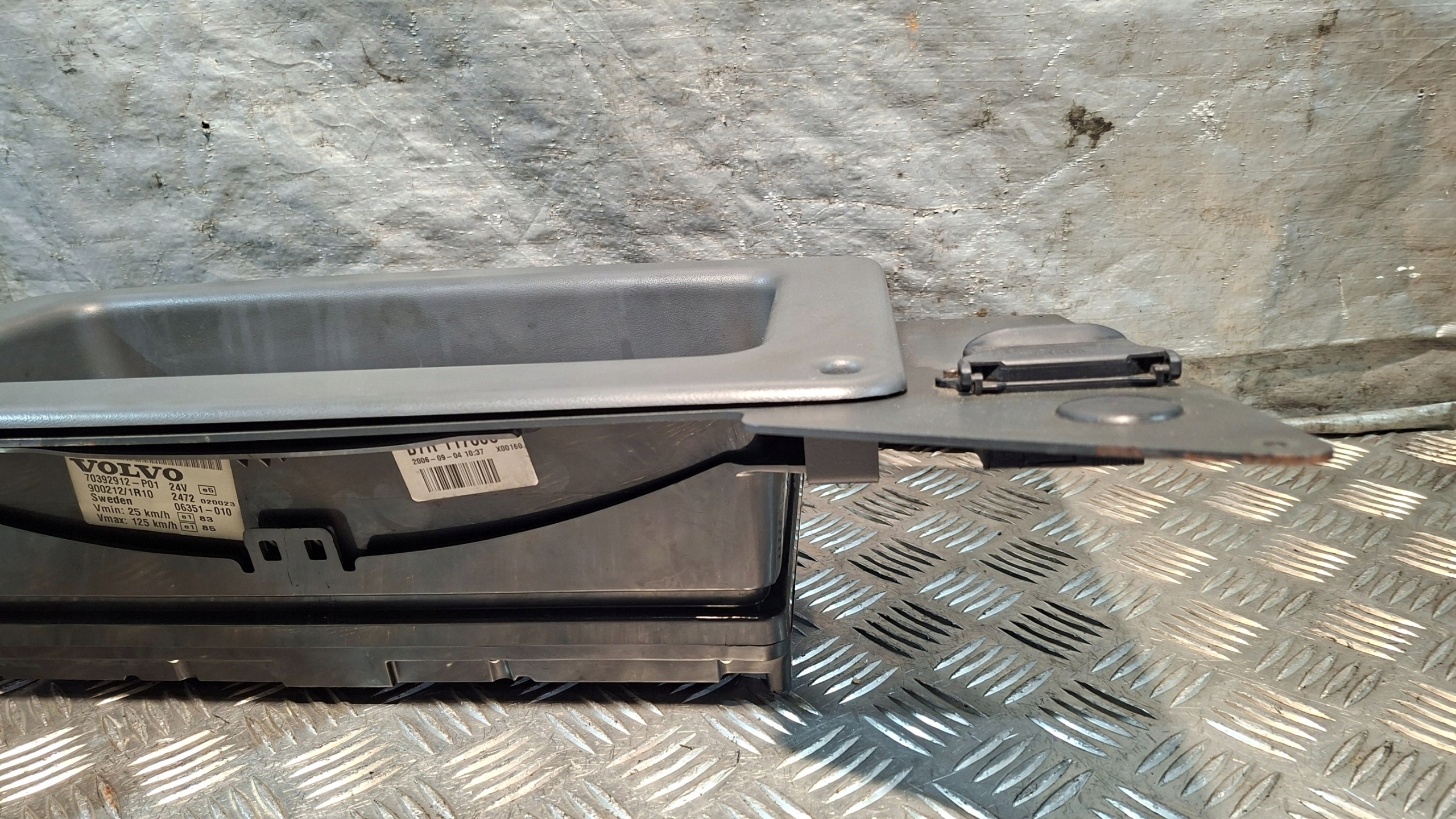 dials dials VOLVO FH 70392912-P01