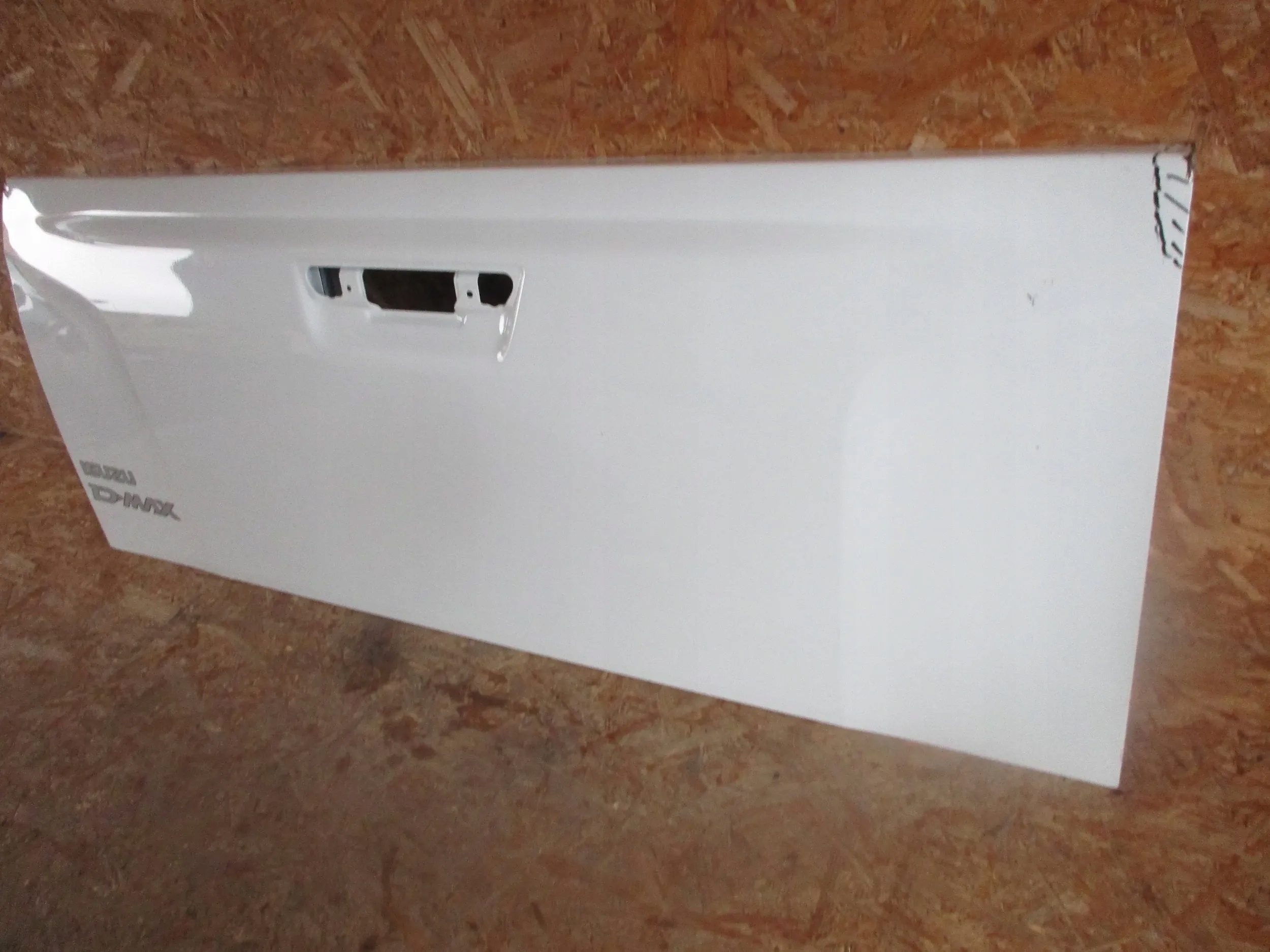 boot door rear ISUZU D-MAX 21