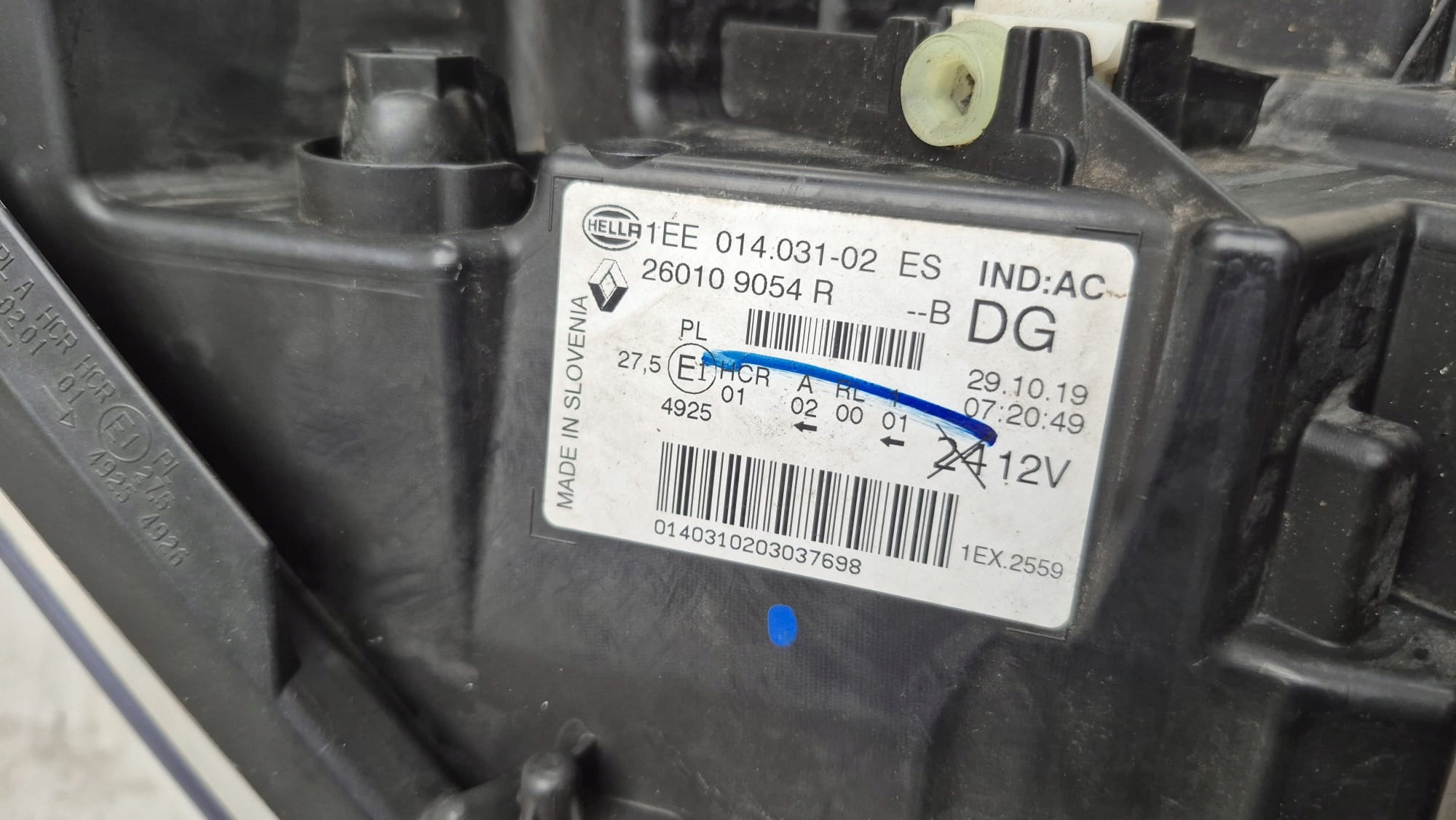 RENAULT TRAFIC III LIFT 19- light right front front FULL LED 260109054R