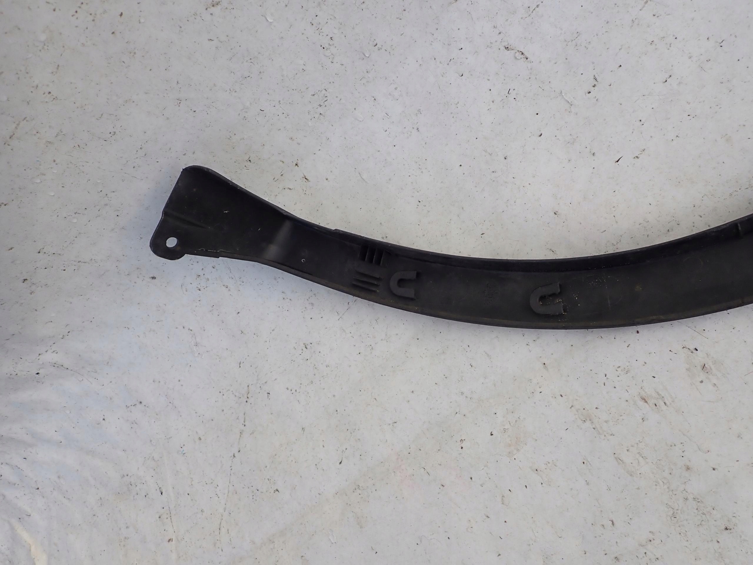SUZUKI IGNIS II modanatura parafango 77261-86G00