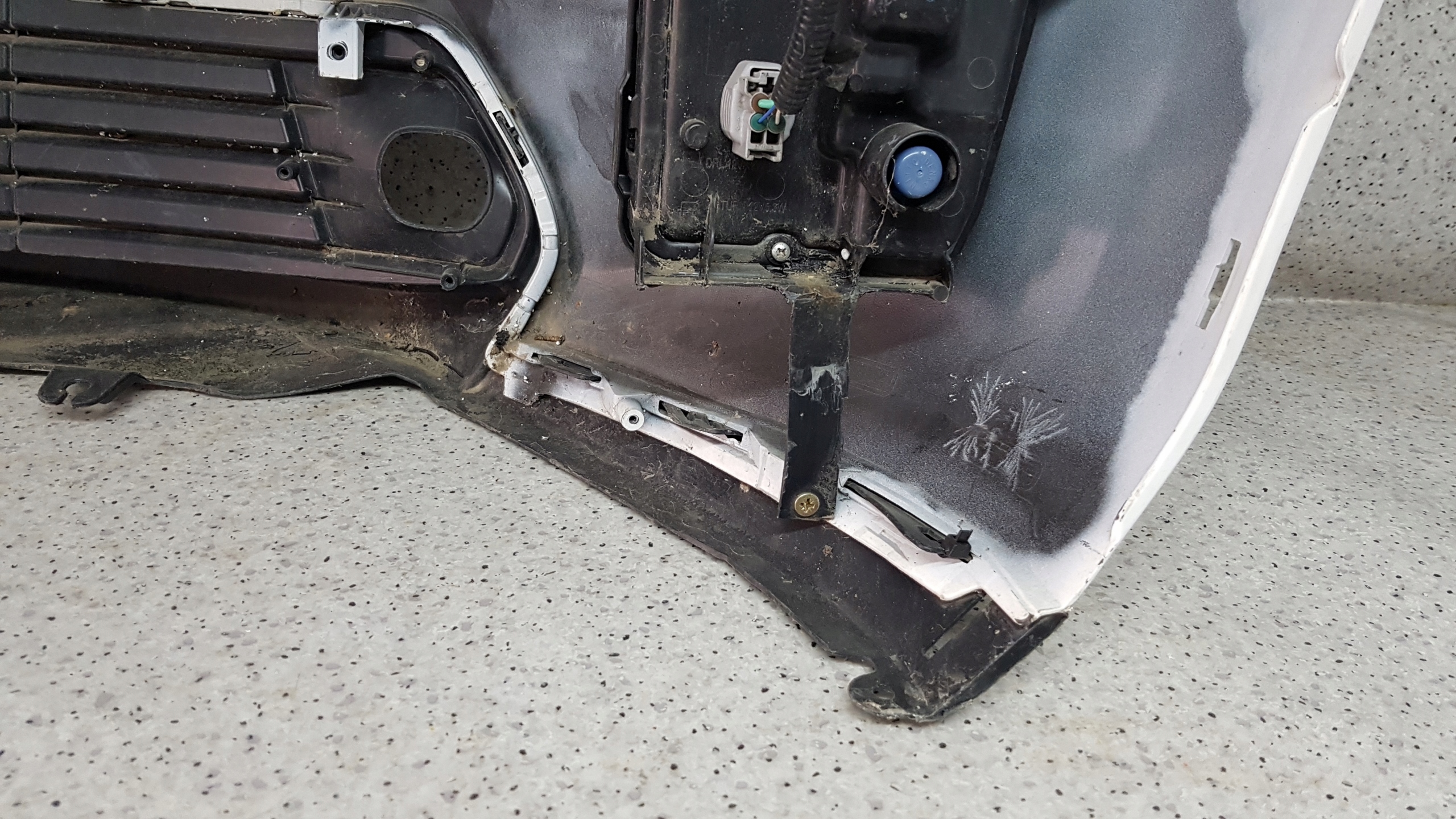 TOYOTA YARIS CROSS 2020 - bumper front 8315