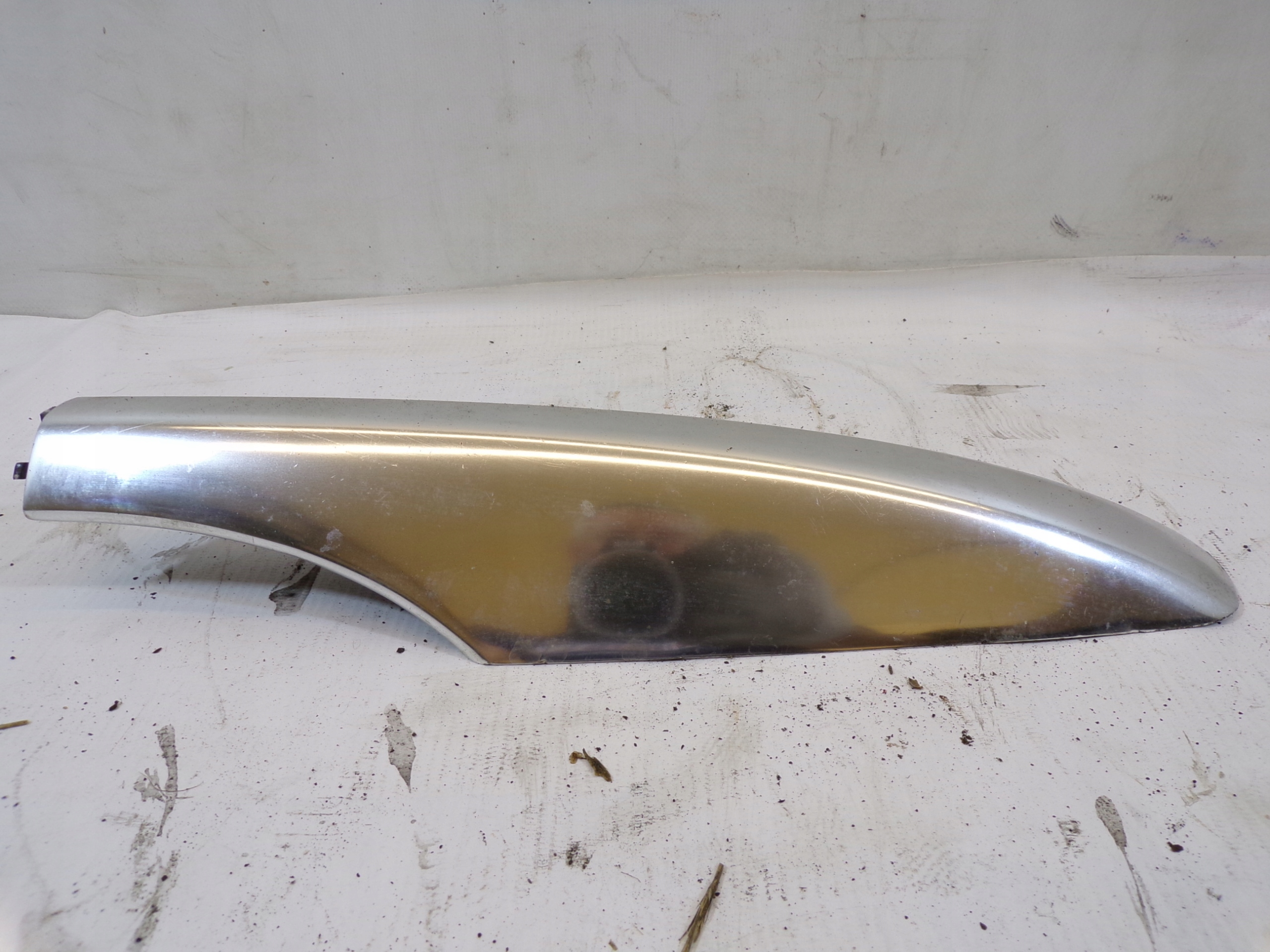spoiler RELINGU left rear VOLKSWAGEN GOLF VI 1K9860149C