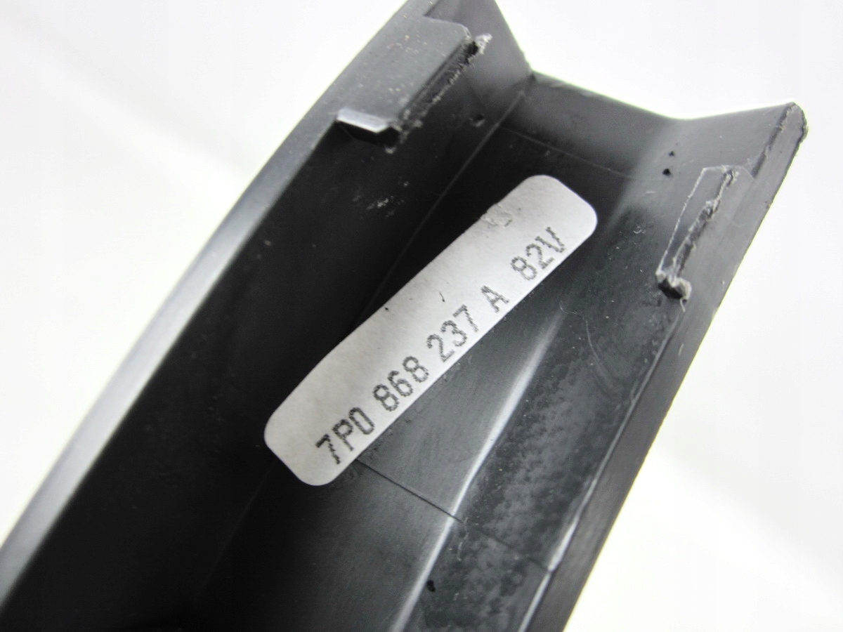 spoiler cover slupka front left Porsche Cayenne S II 958 7P5 92A