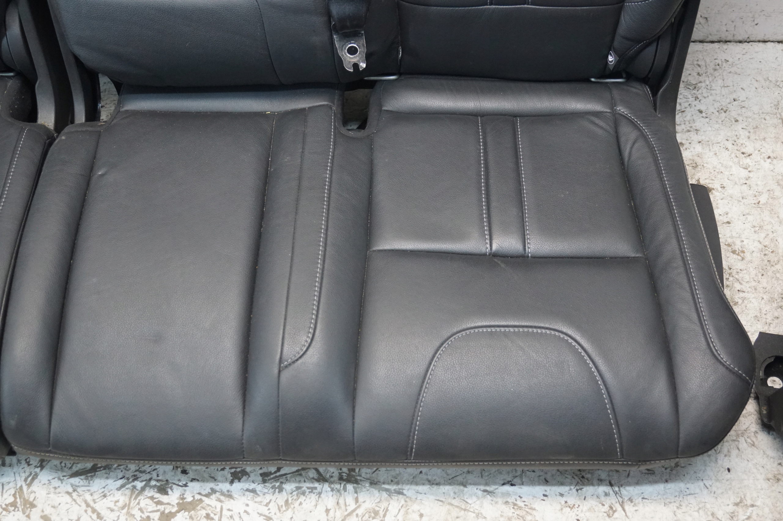 кресла диван FORD KUGA MK2 кожа