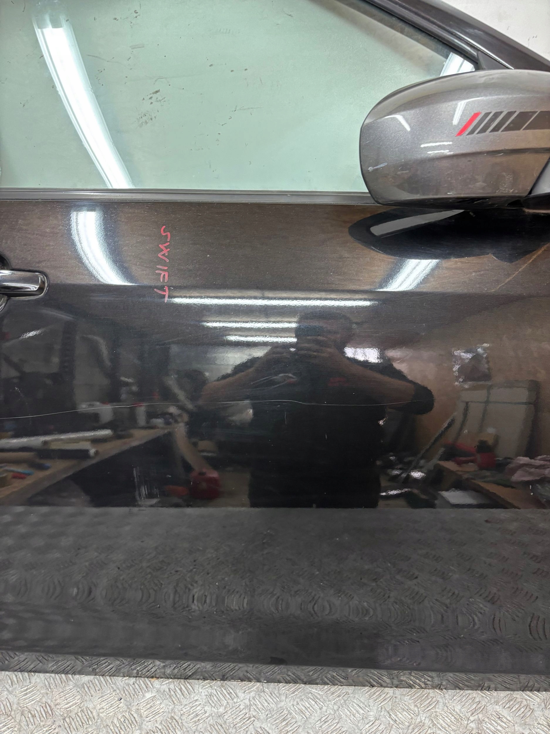 door front front right SUZUKI SWIFT MK7 10