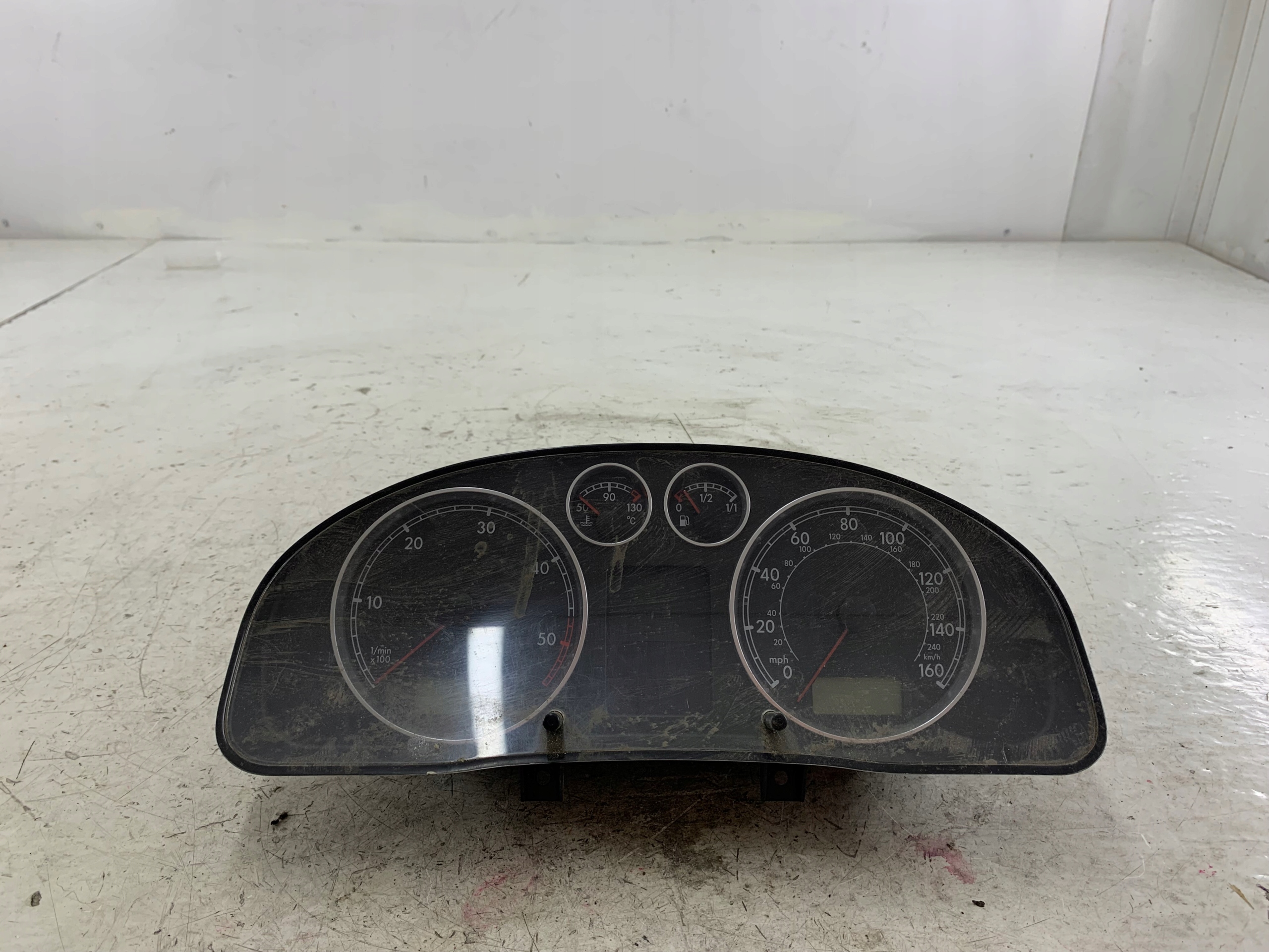 VW PASSAT B5 LIFT 1.9 TDI dials dials 3B0920925A