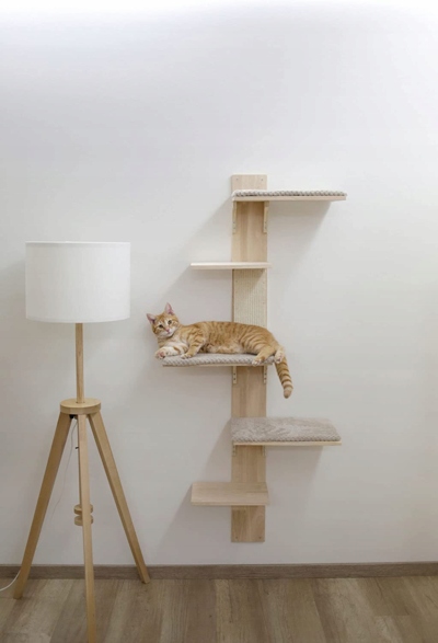 Levně Škrabadlo pro kočky Kerbl 81612 Timber, kočičí strom na zeď 150 cm