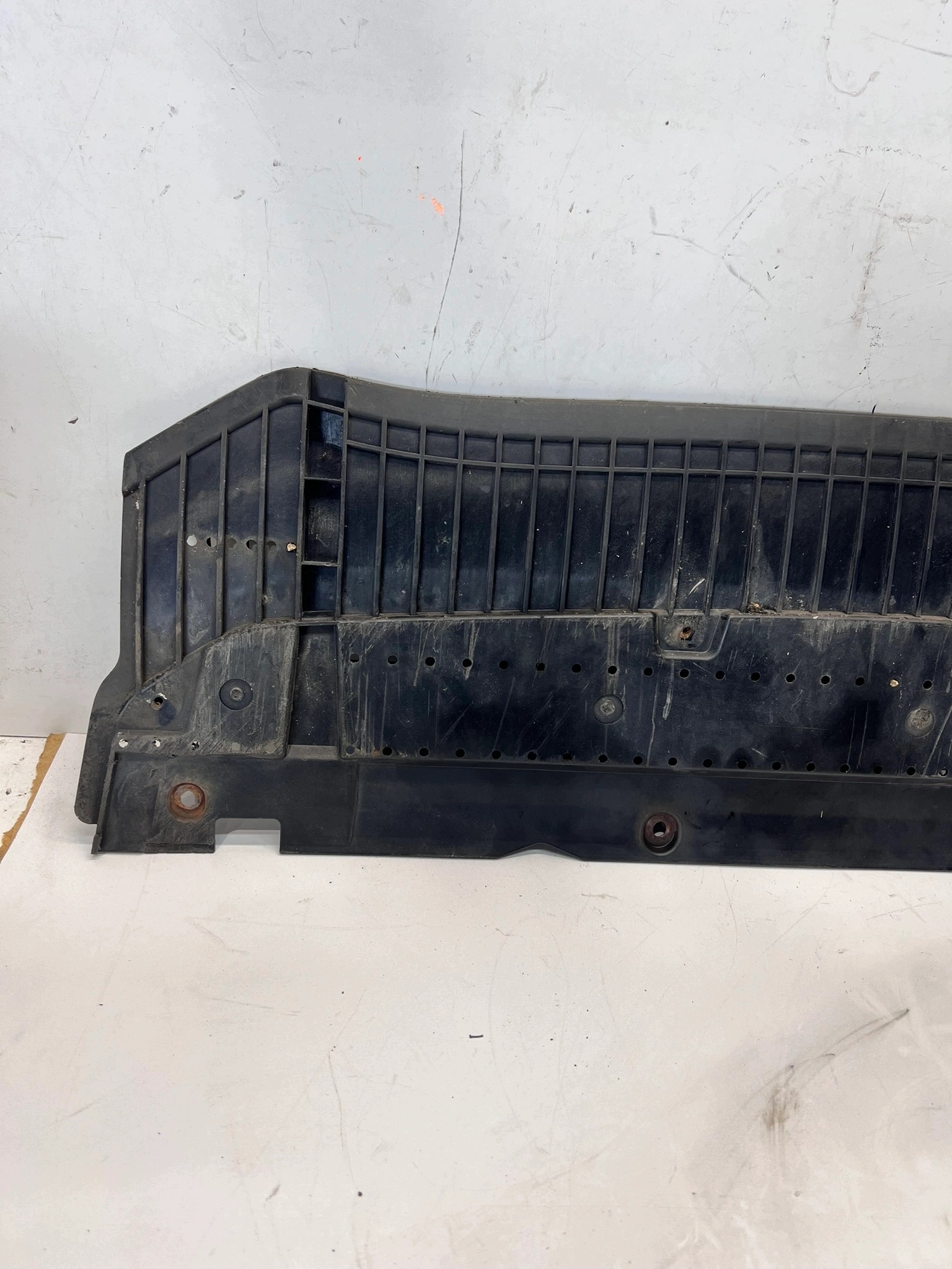 blende abdeckung abdeckung unter stoßstange AUDI A5 8T LIFT 8T0807611A