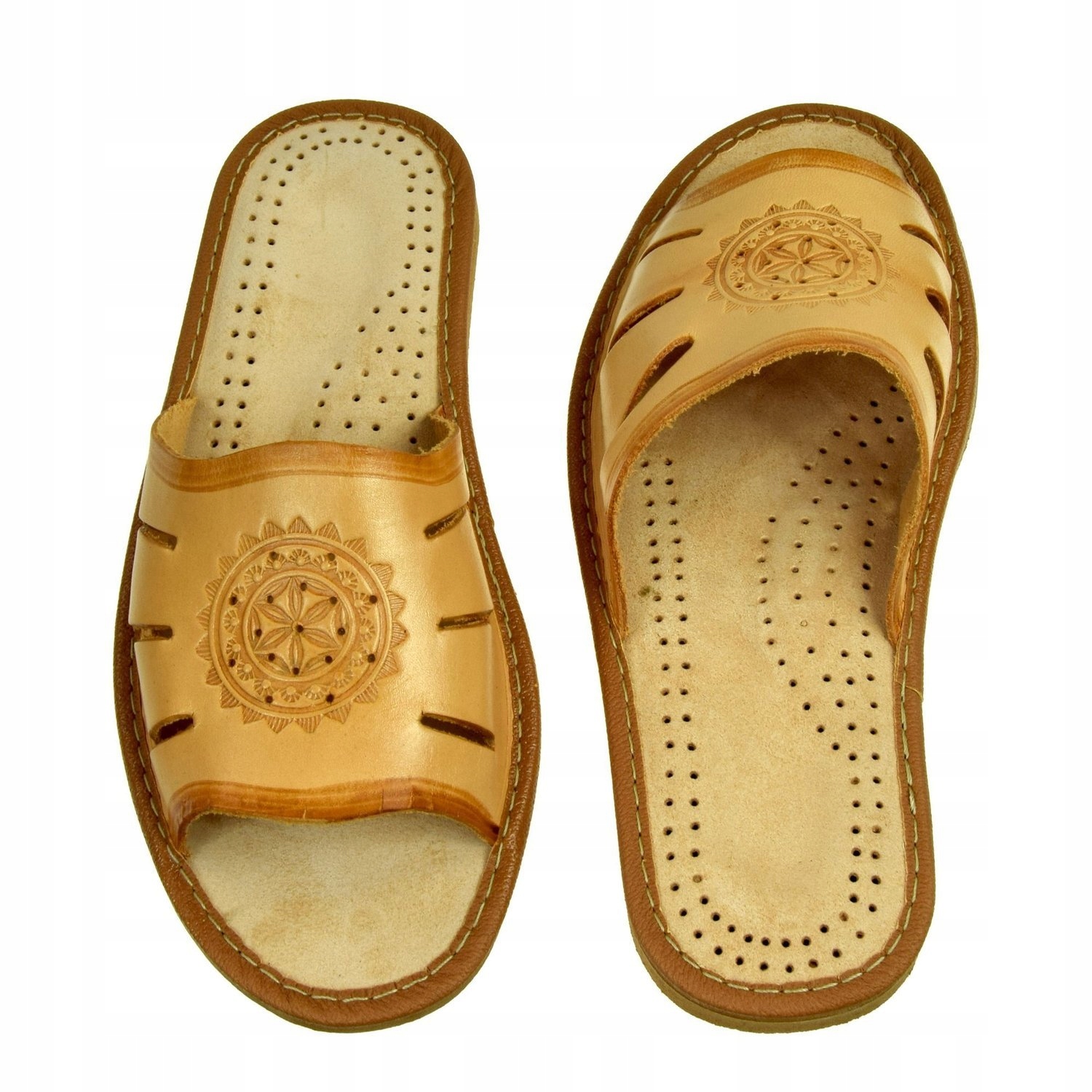 

Góralskie pantofle damskie Klapki skórzane Kapcie