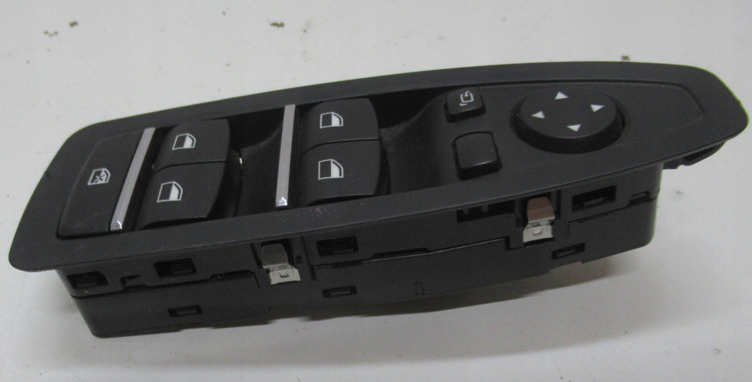 BMW 4 F36 16R control panel of the window 9362107