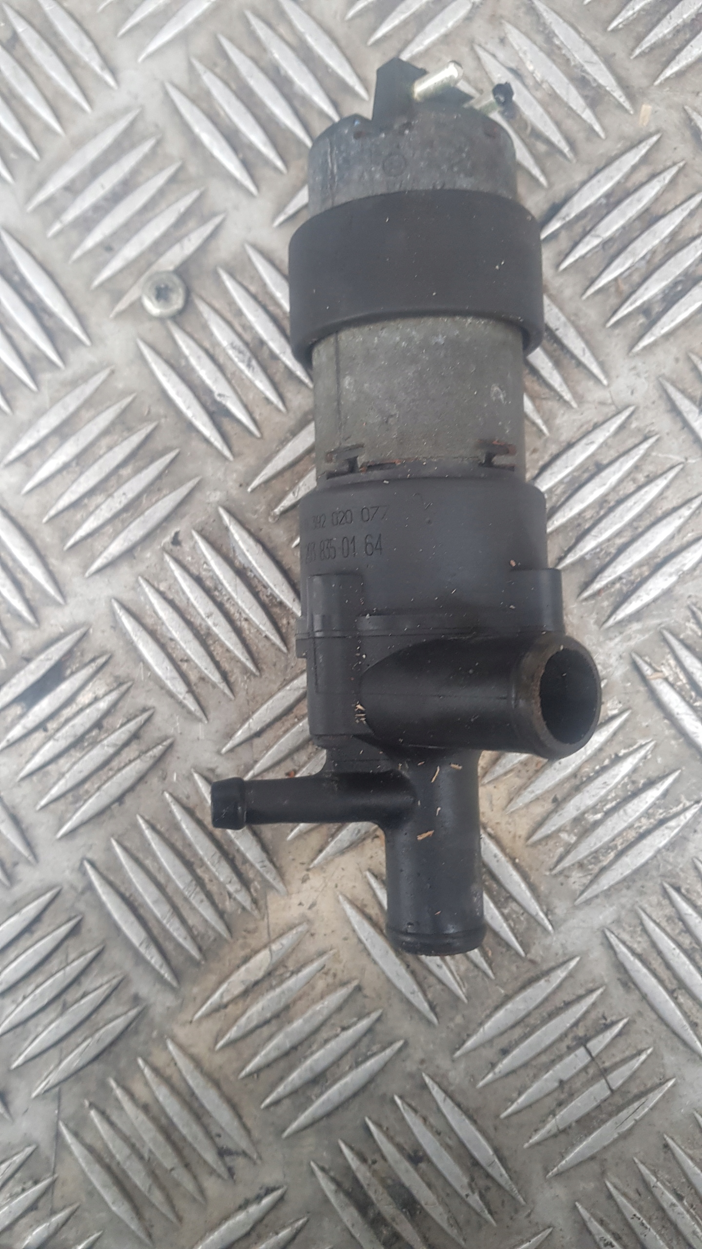 W203 w209 Pompe Circulation d’eau 2038350164