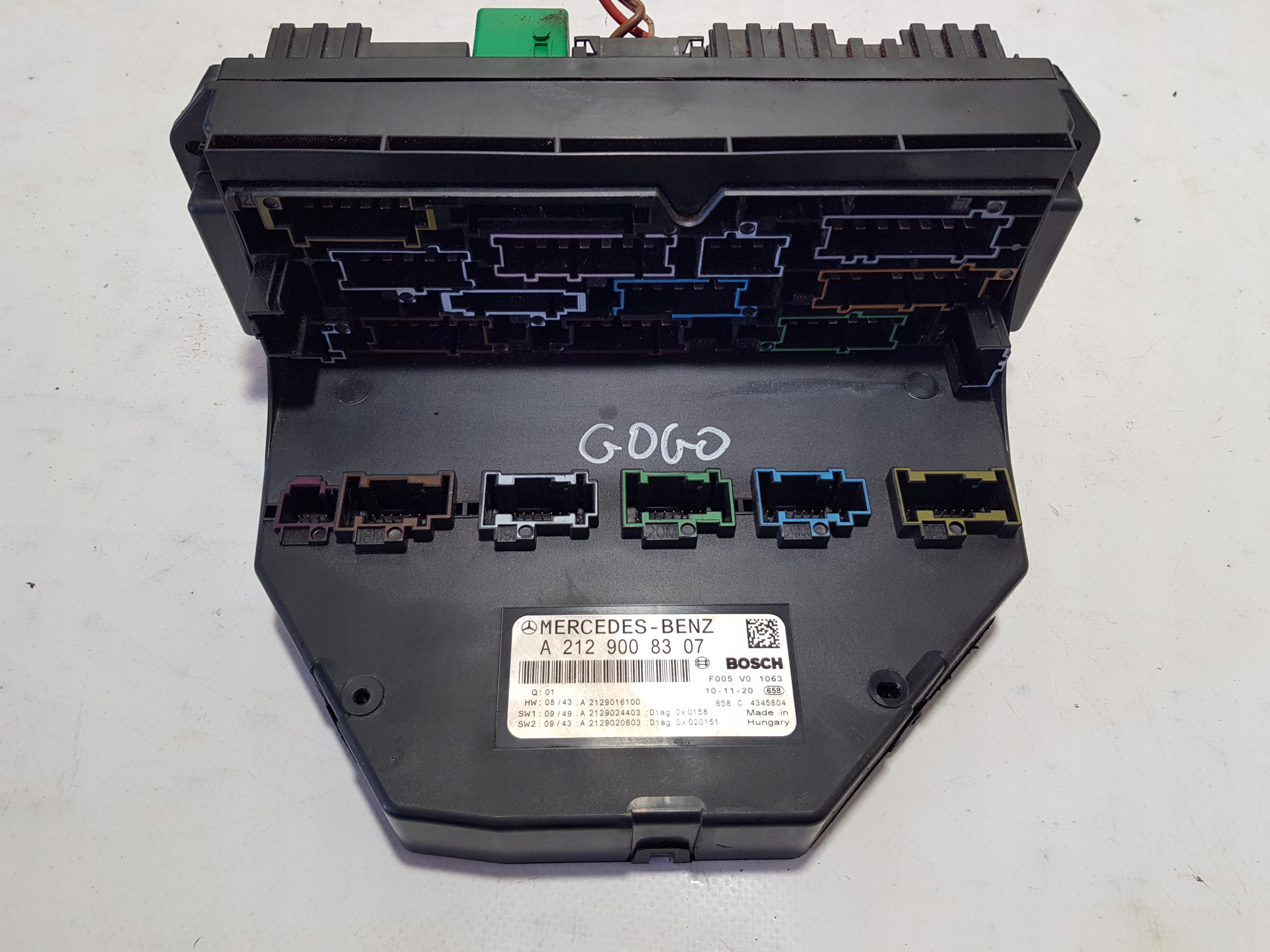 MERCEDES W207 W212 module control unit SAM 2129008307