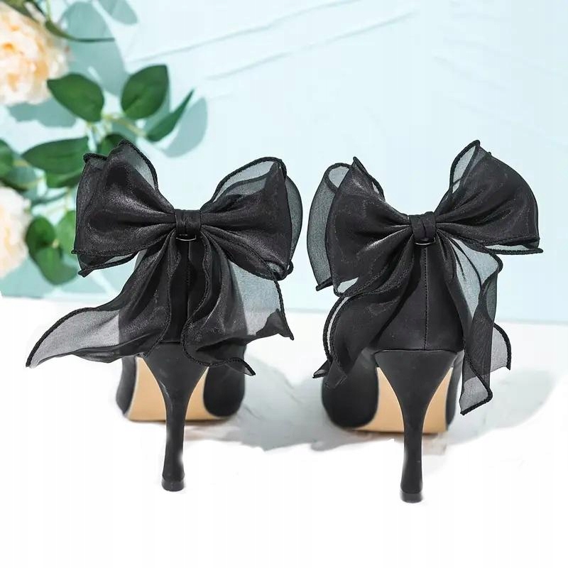 Černé ozdoby na boty Kokardy XXL – Elegance s přimhouřením oka B04