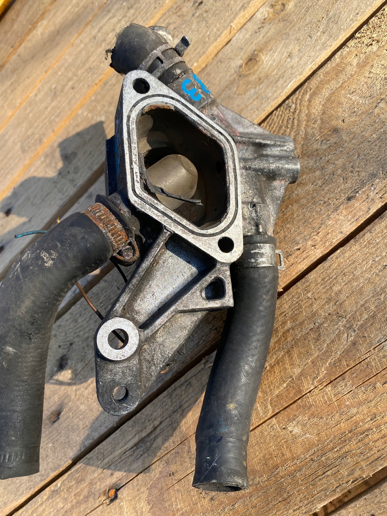 csomag TERMOSTATU OPEL MERIVA A 1.7 CDTI