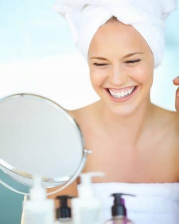 Serum pod oczy zmęczone Roll on COFFEE SHOT APIS Marka Apis