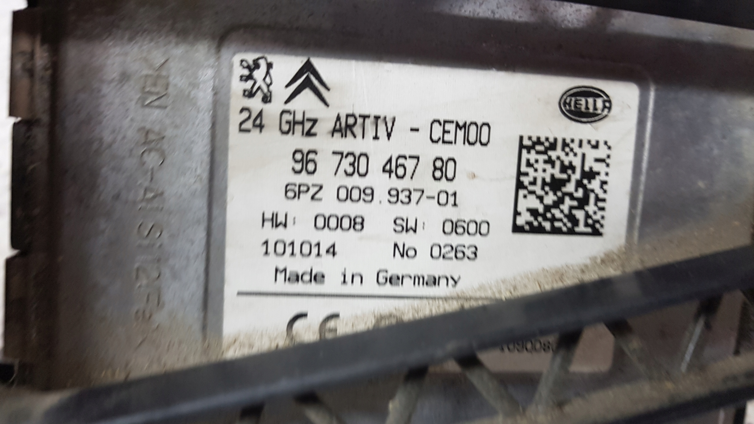 PEUGEOT 3008 5008 RADAR SENSOR Sensor ZBLIZENIOWY 9673046780 D 9385