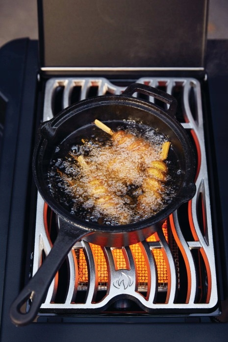 GRILL GAZOWY NAPOLEON PHANTOM PRESTIGE 500 RSIB CZARNY KUCHENKA PODCZERWIEŃ Długość rusztu 45 cm