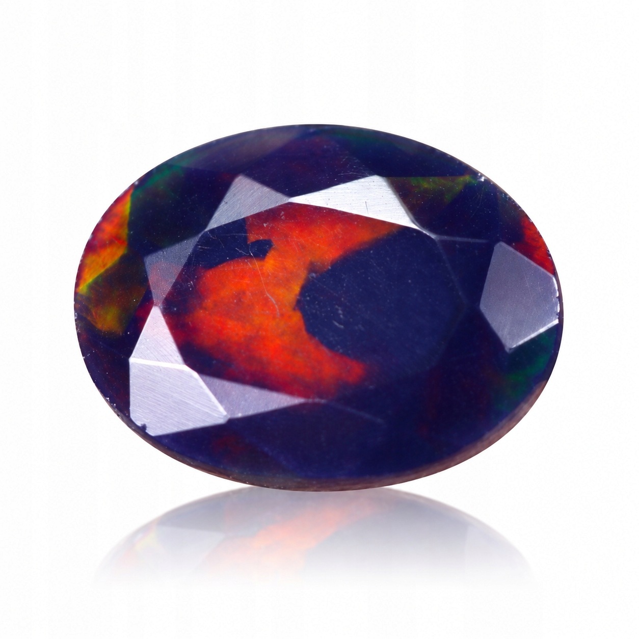 Přírodní opál černý 1.54 ct Ovál Etiopie certifikát Wbd