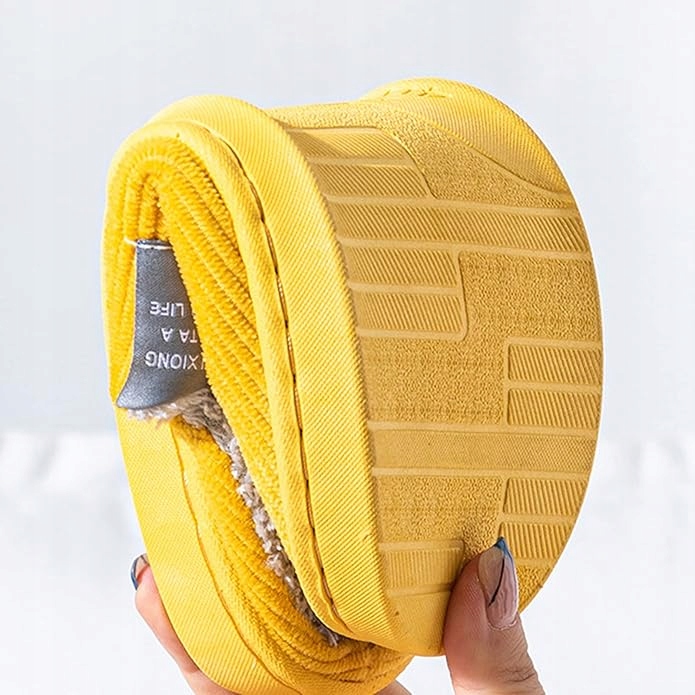 ŻÓŁTE CIEPŁE LEKKIE DAMSKIE KAPCIE BAMBOSZE LACZKI PAPCIE roz. 40/41 Rozmiar 40-41