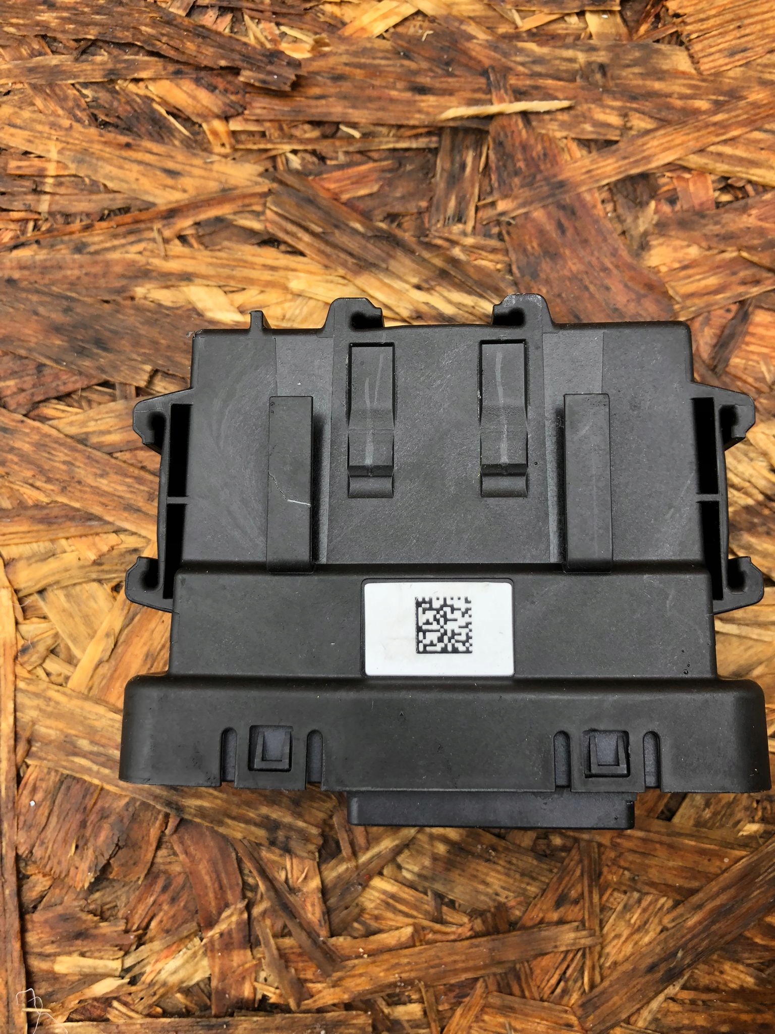 module control unit CLIO V HYBRYDA 284Y66LA60