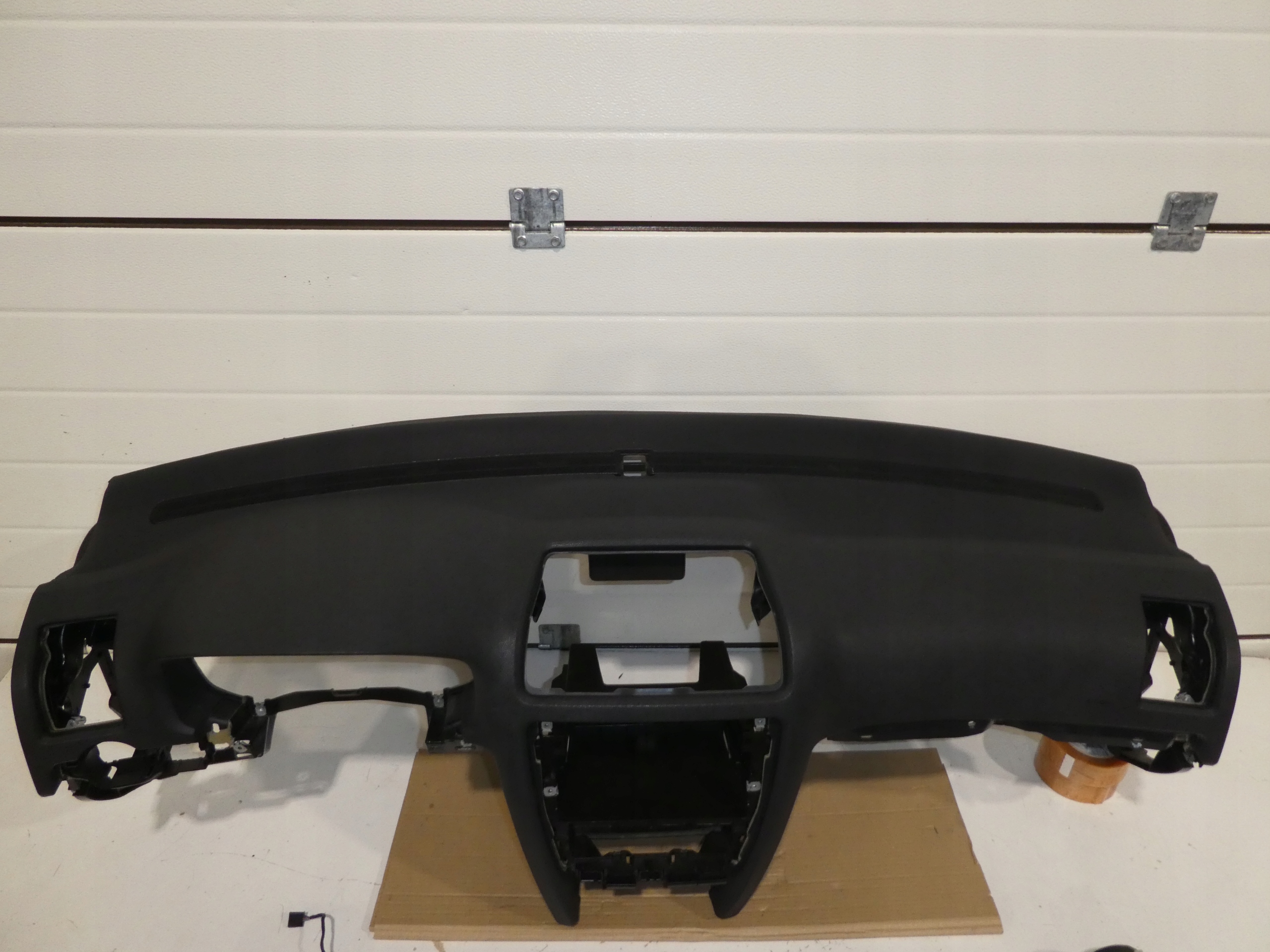 SKODA OCTAVIA II LIFT dashboard console airbag tension belts