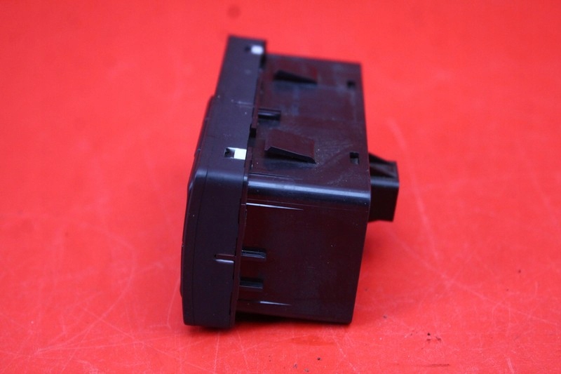 control panel GKL1-66-170A MAZDA 3 3 III BM 13-16